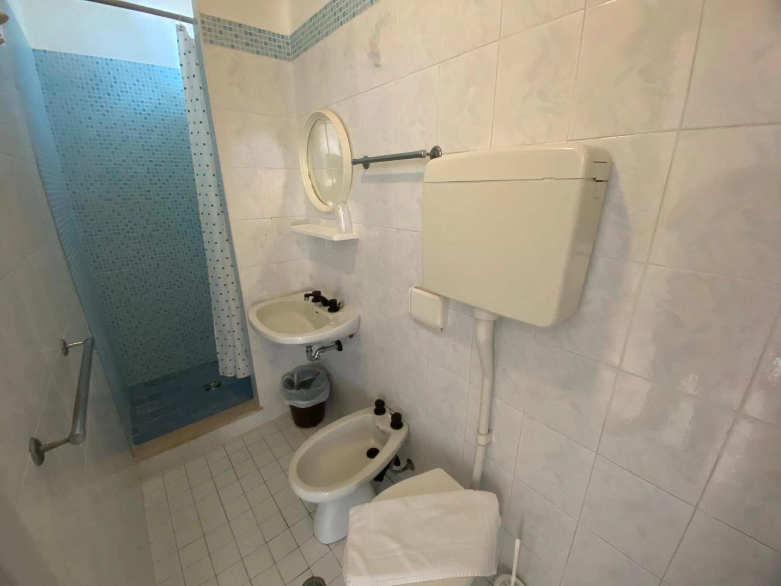 Shower in Hotel Nanni Garnì