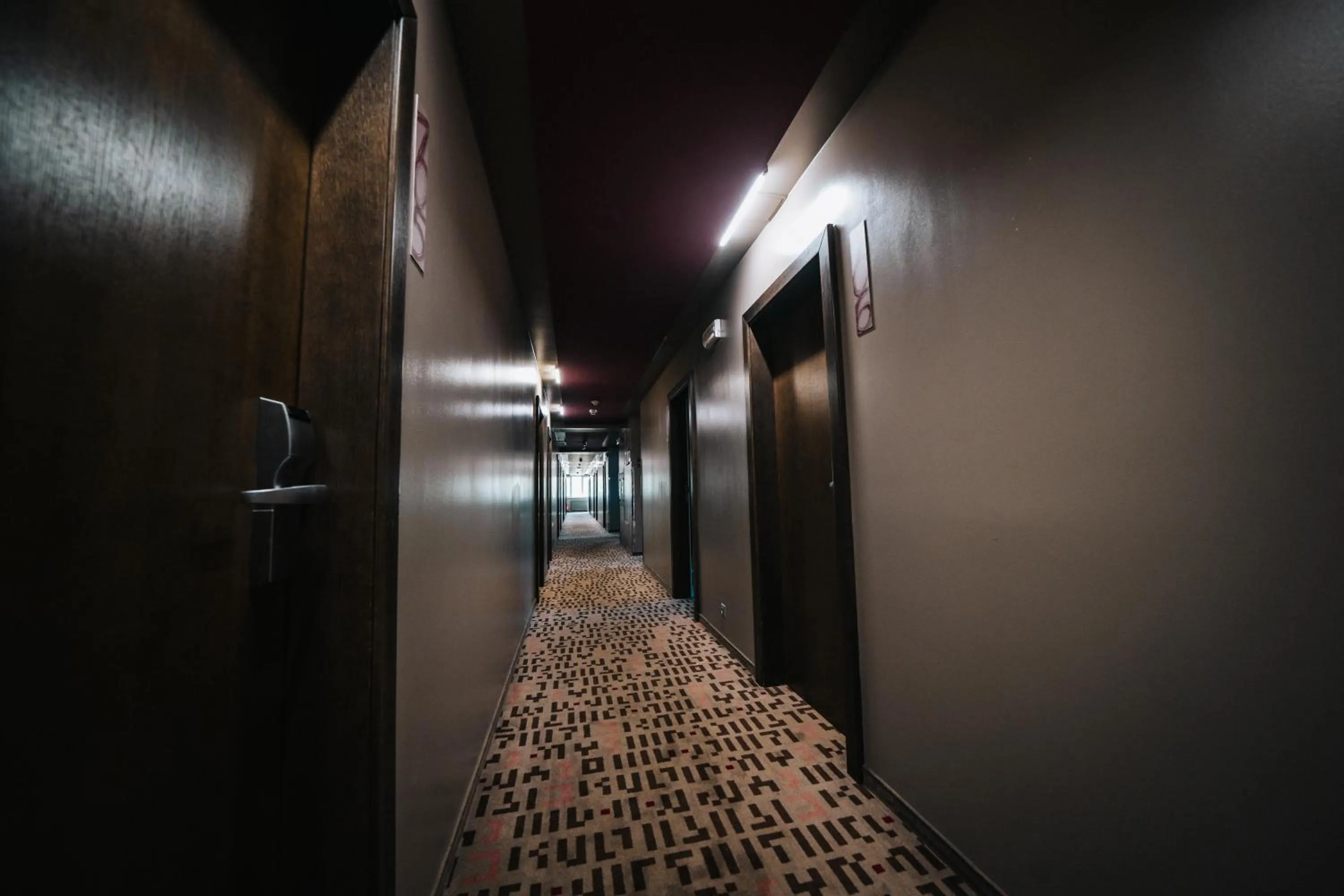 Property building in Kongres Hotel Roca