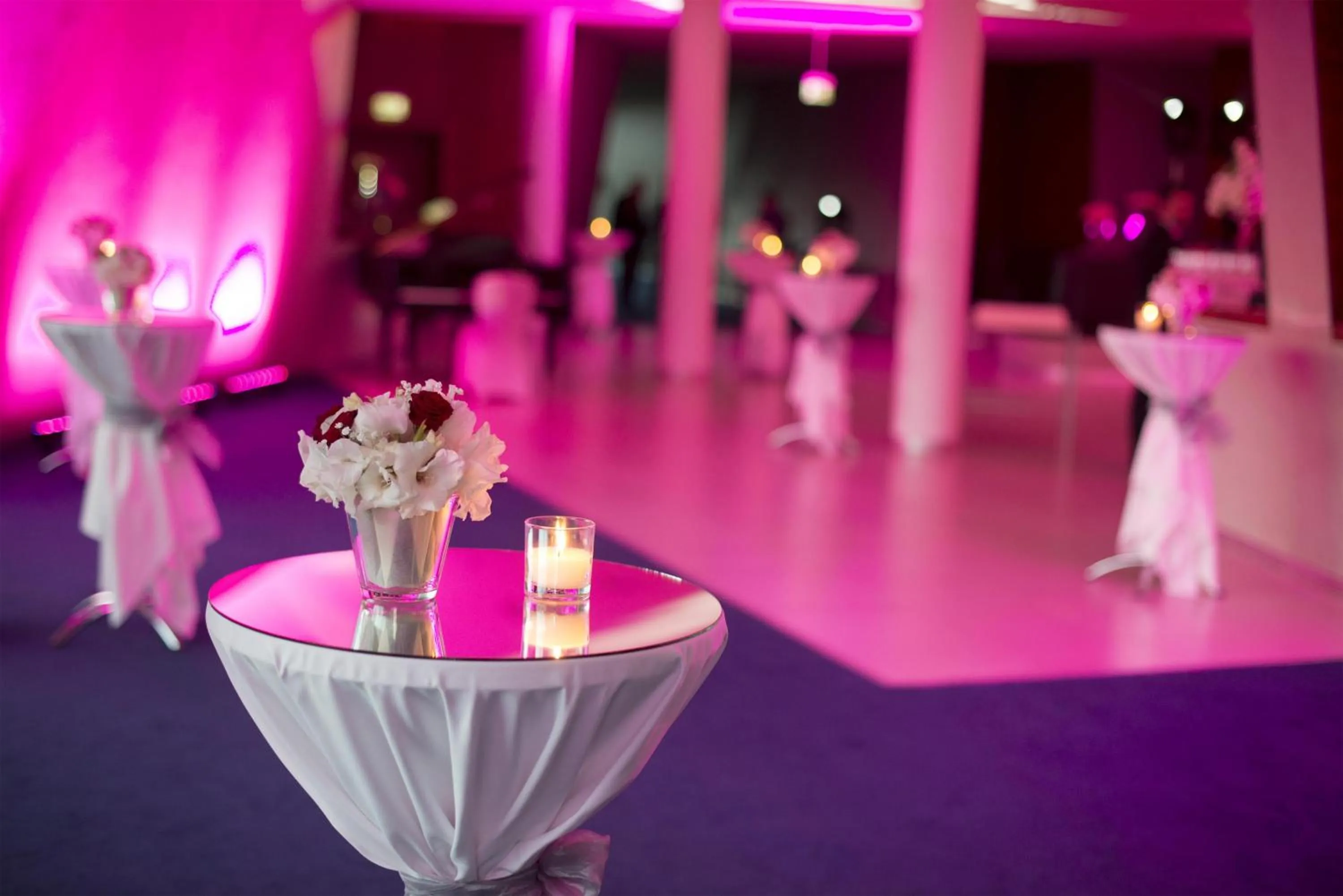 wedding in Radisson Blu Iveria Hotel