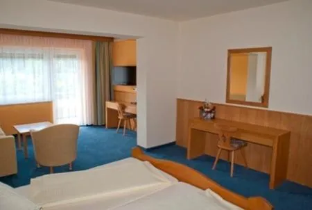 Bedroom, Bed in Hotel Fantur