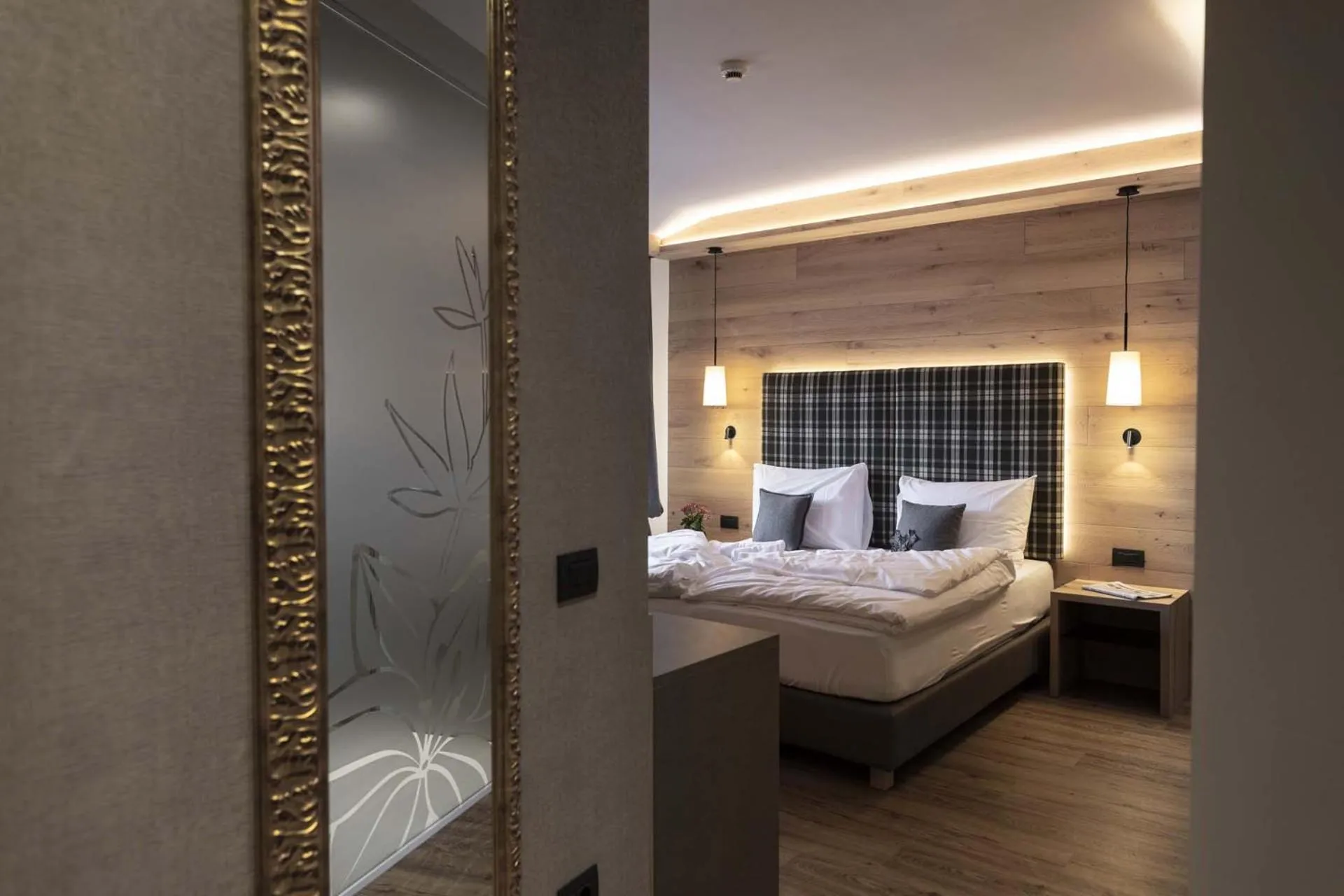 Bed in Ariston Lake View Hotel