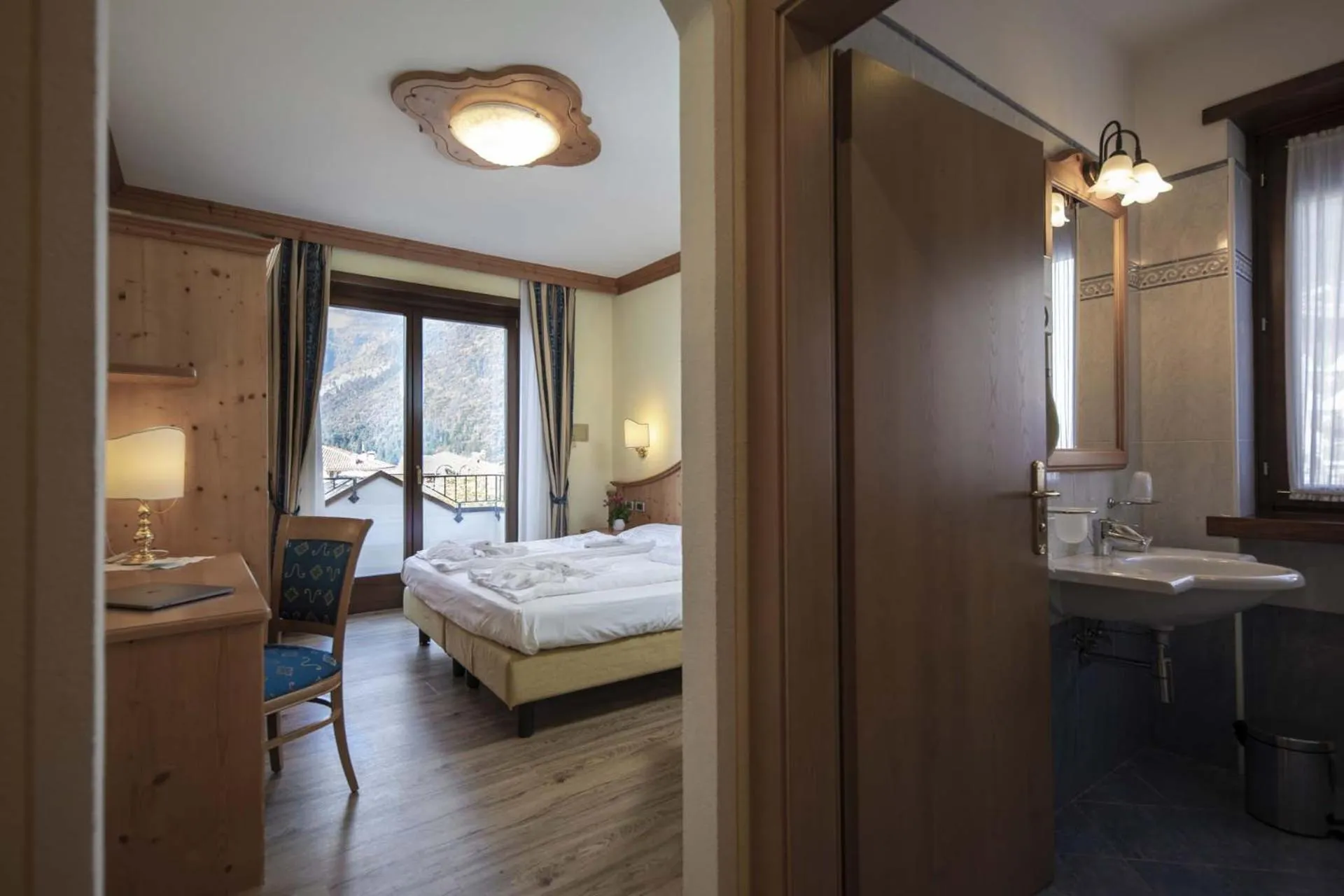 Photo of the whole room, Bed in Ariston Lake View Hotel