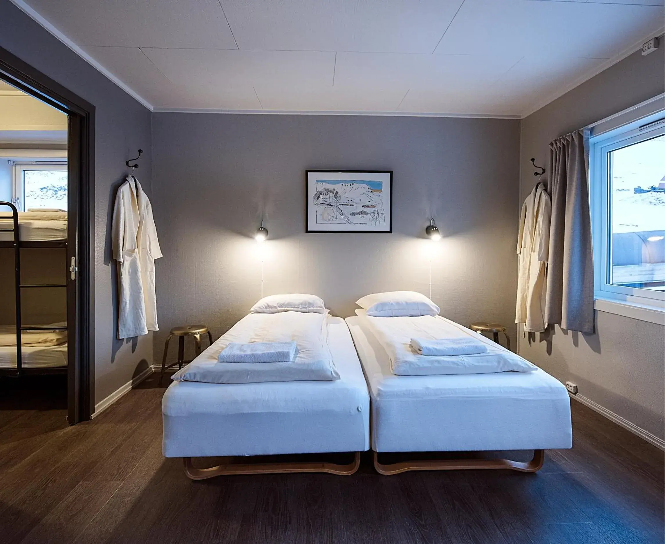 Family Room with Private Bathroom - single occupancy in Coal Miners’ Cabins Family Room with Private Bathroom - single occupancy in Coal Miners’ Cabins