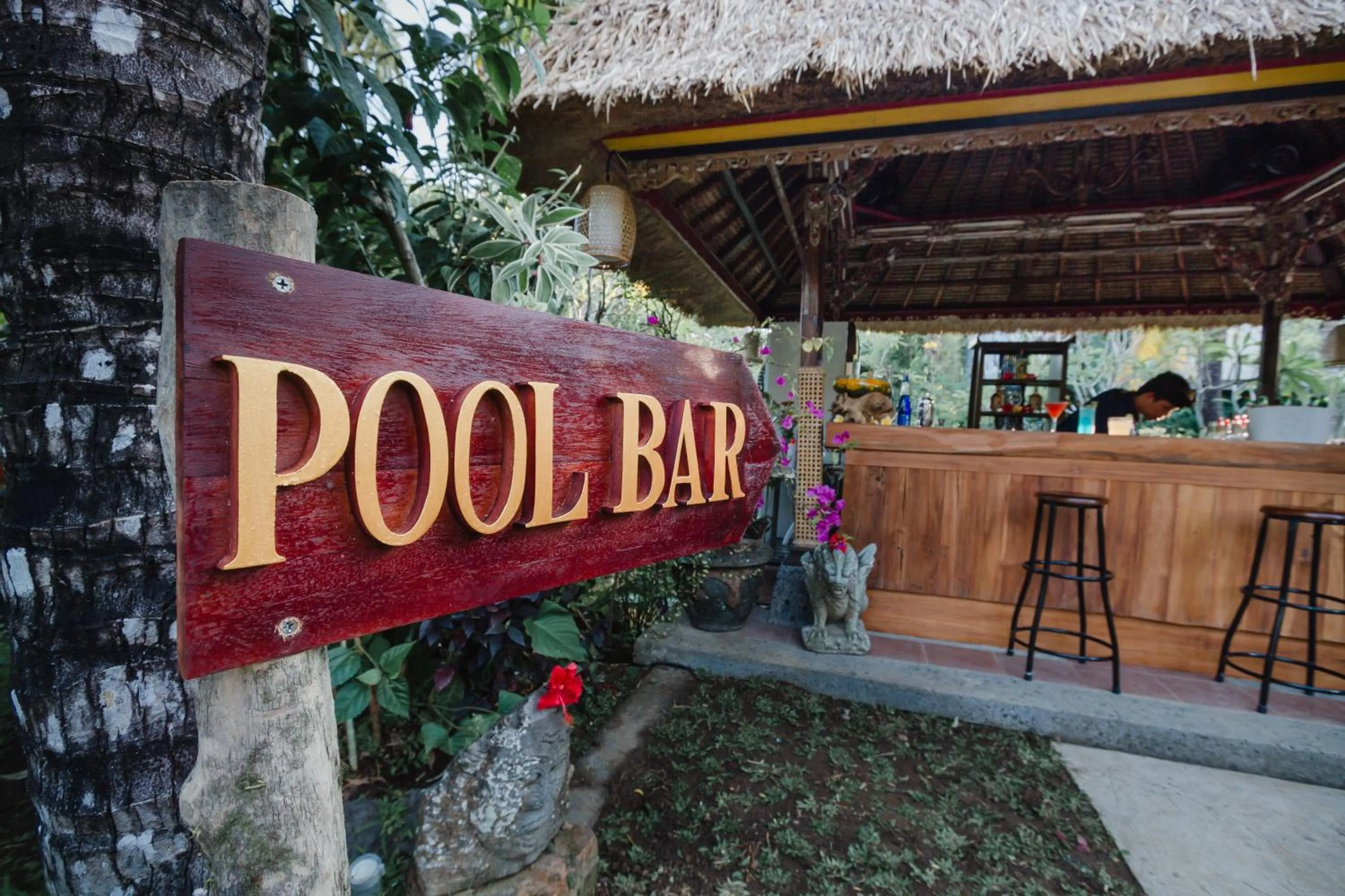 Lounge or bar in Ubud Inn Cottage by Prasi