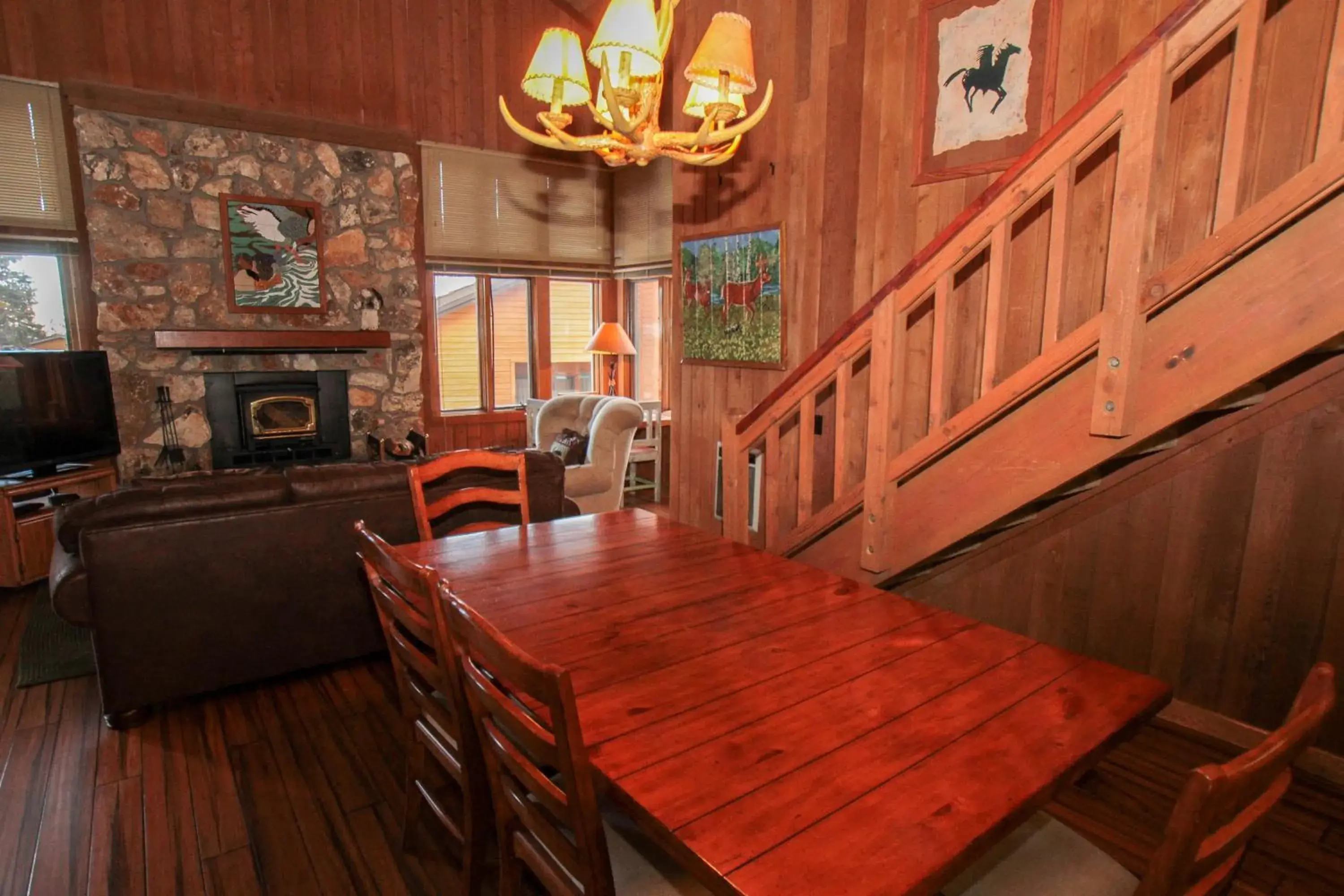 Mountainback 105 Loft Den Mountainback 105 Loft Den