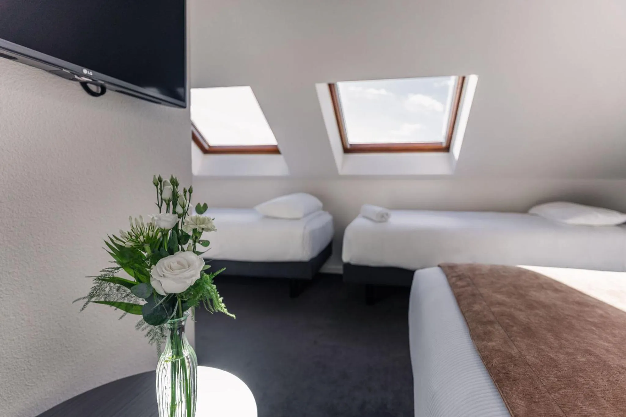 Bed in Kyriad Saint Brieuc - Tregueux