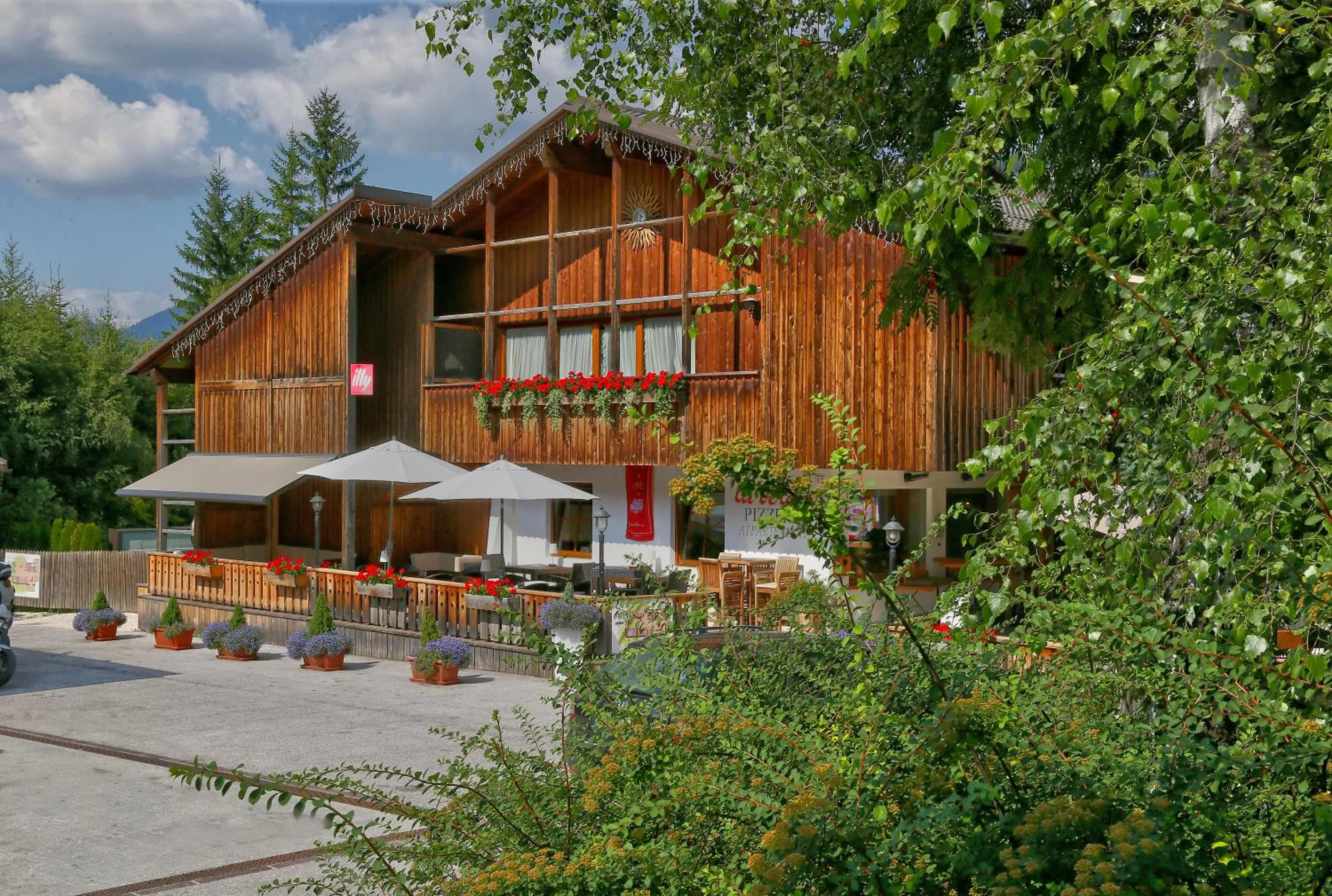 Property building in La Bercia Alpine Lodge & Spa