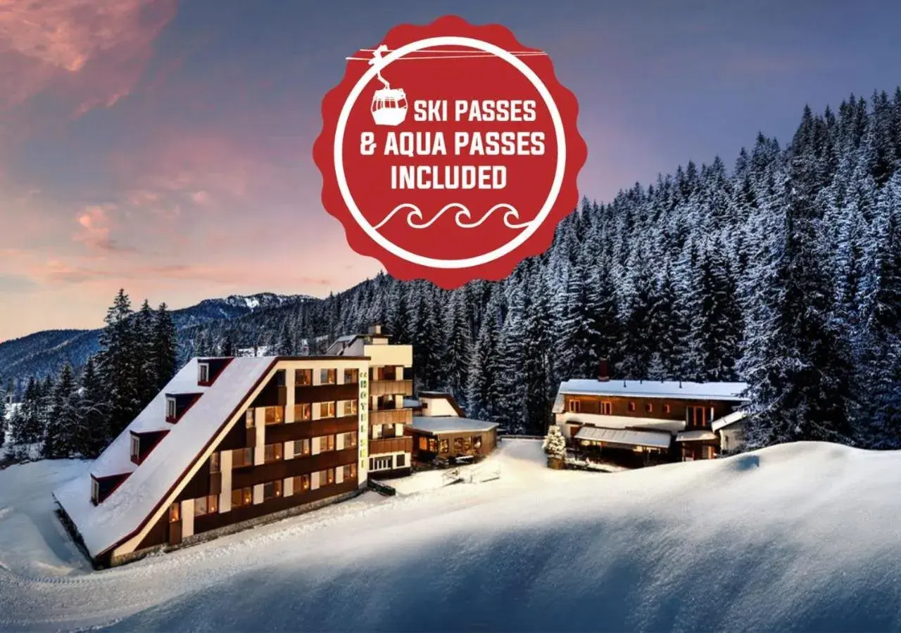 Property building in Hotel SKI Property building in Hotel SKI