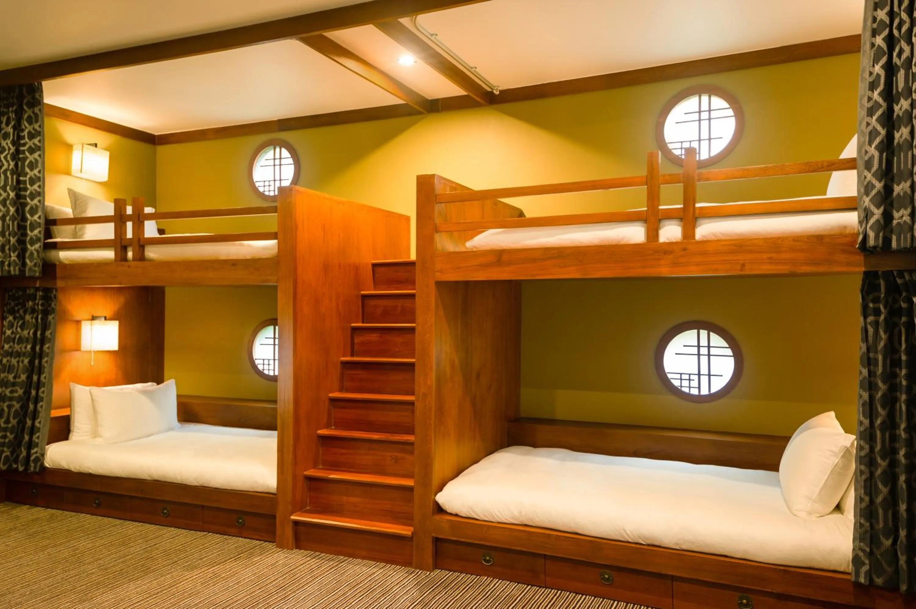bunk bed, Bed in Onsen at Moncham