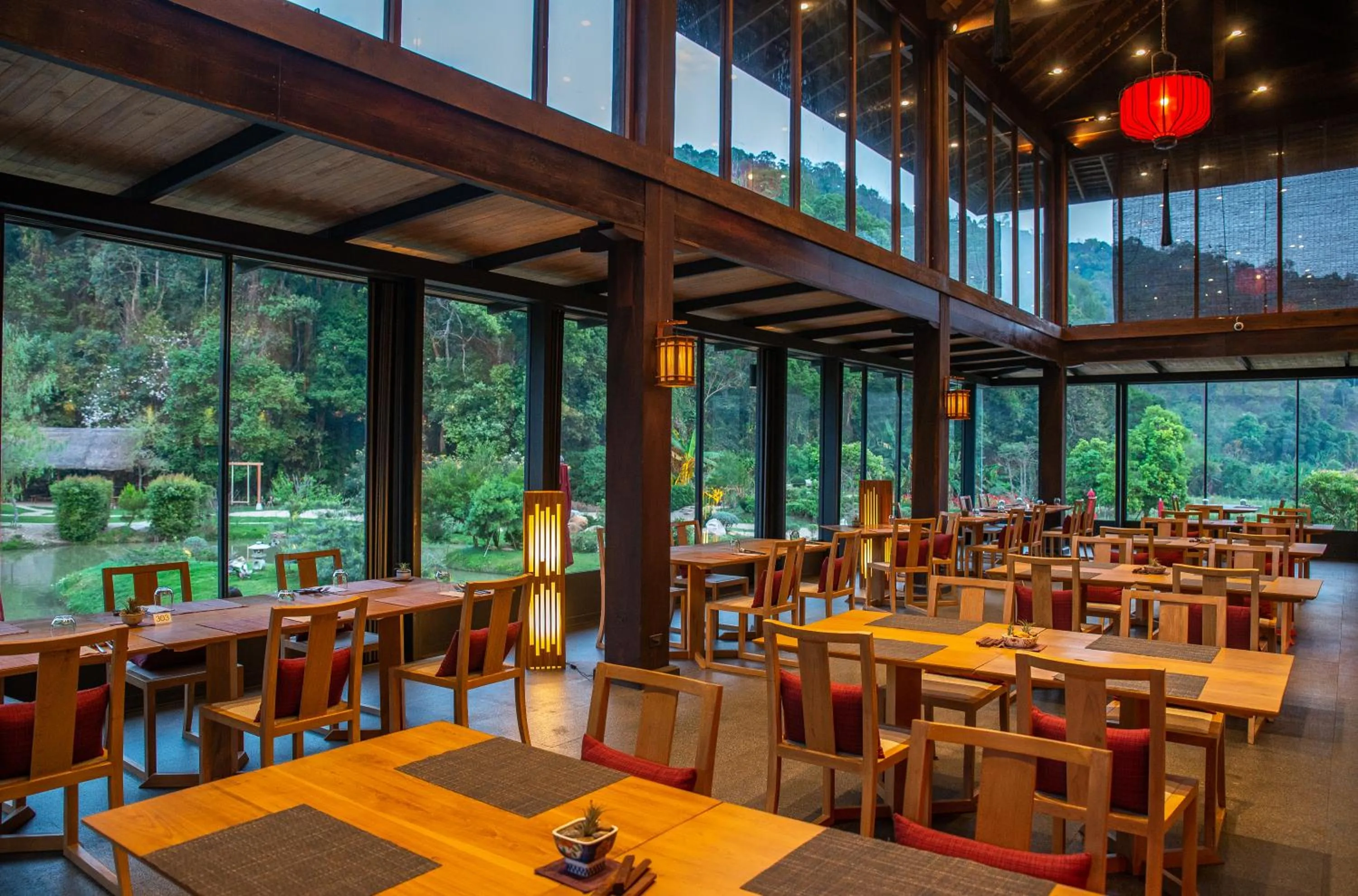 Restaurant/places to eat in Onsen at Moncham