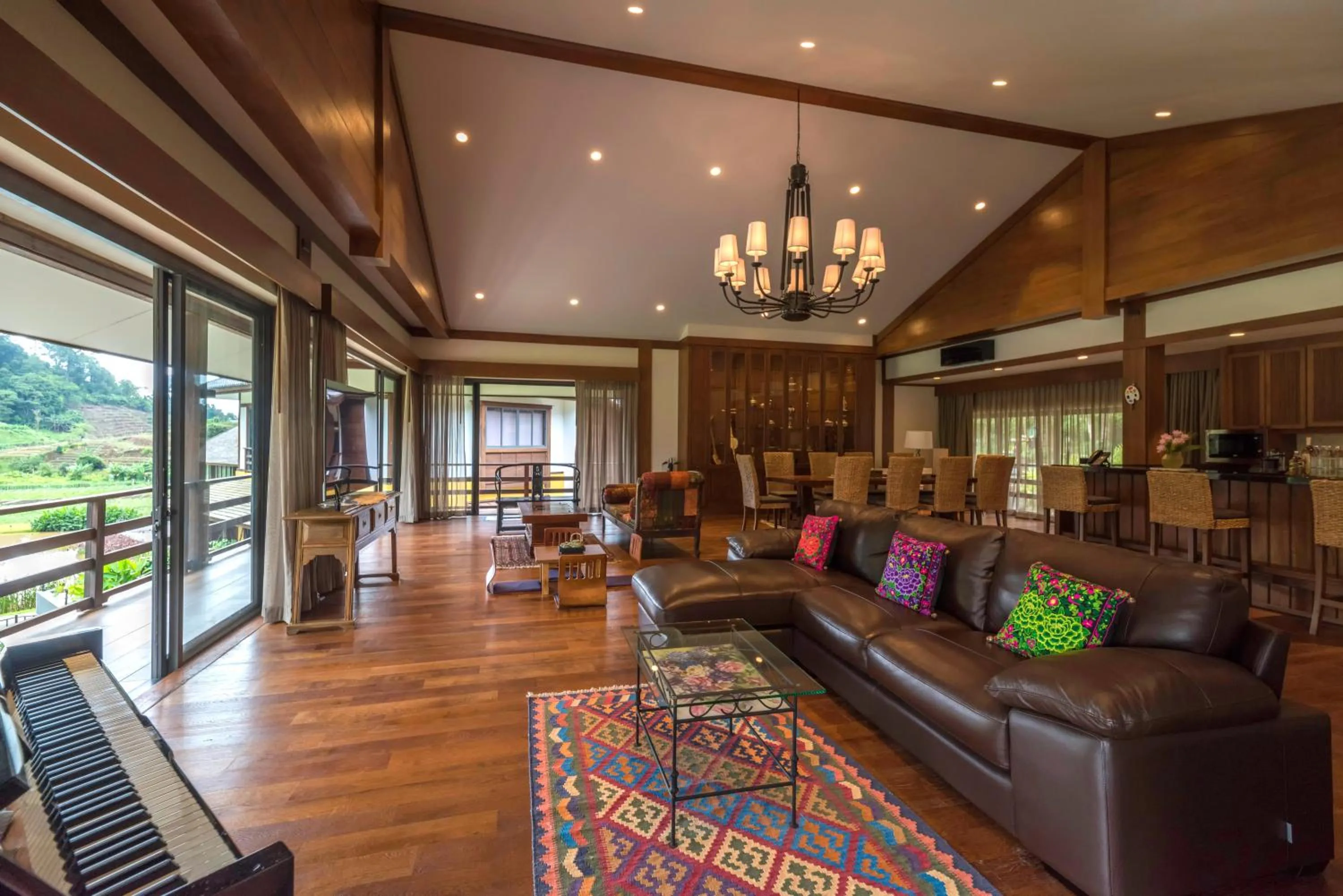 Living room in Onsen at Moncham