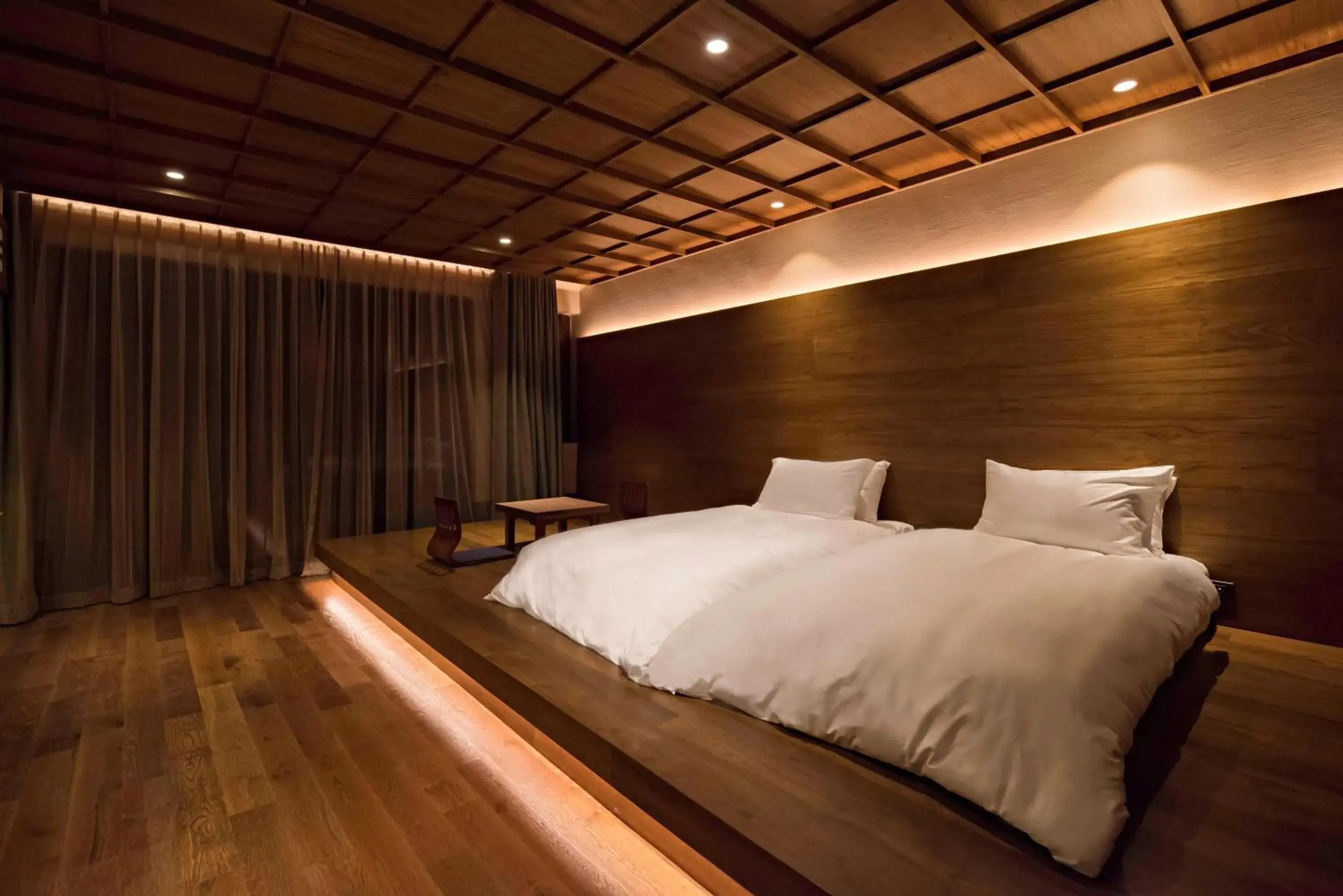 Bed in Onsen at Moncham Bed in Onsen at Moncham