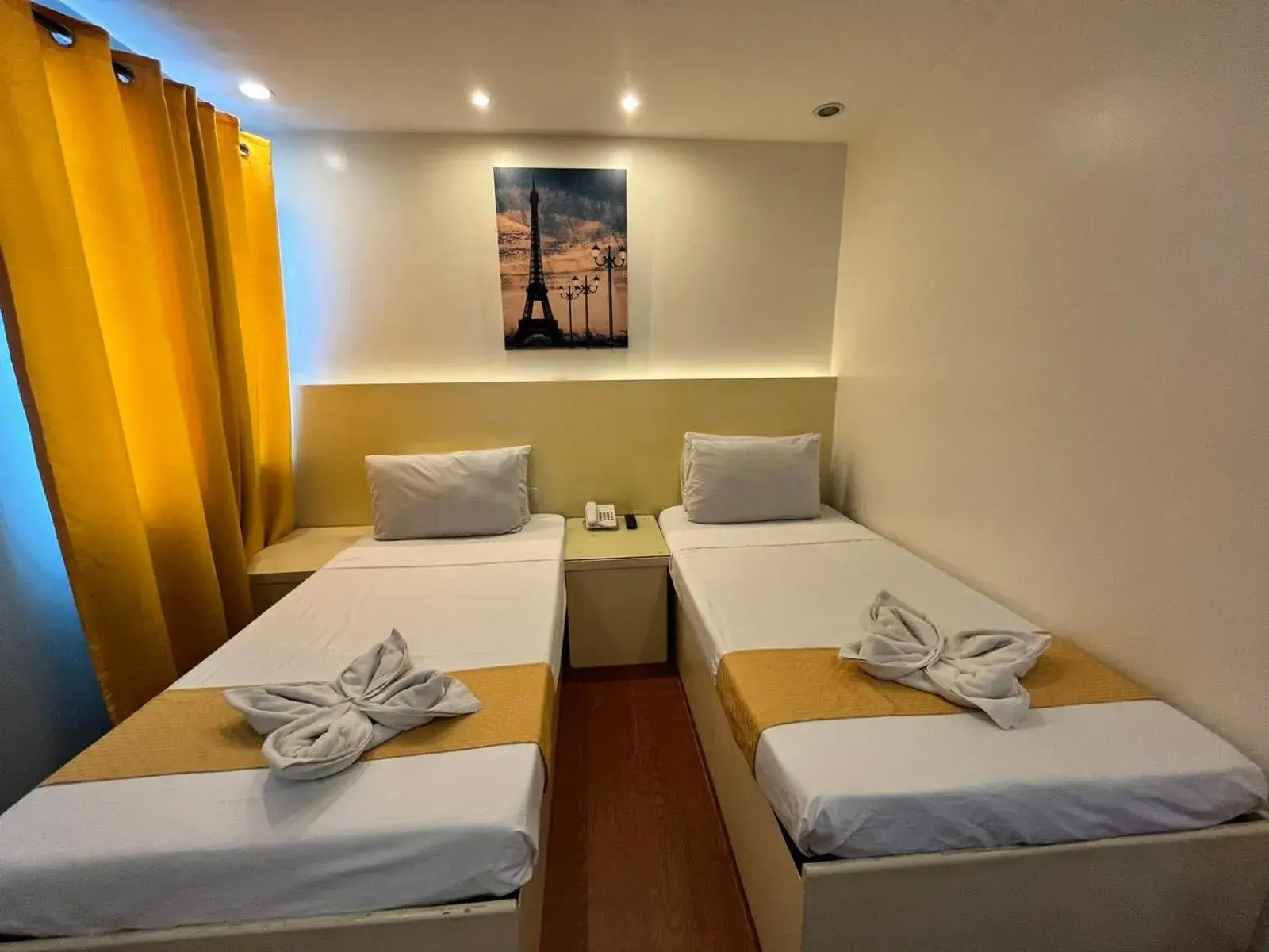 Bed in Eurotel Baguio Bed in Eurotel Baguio