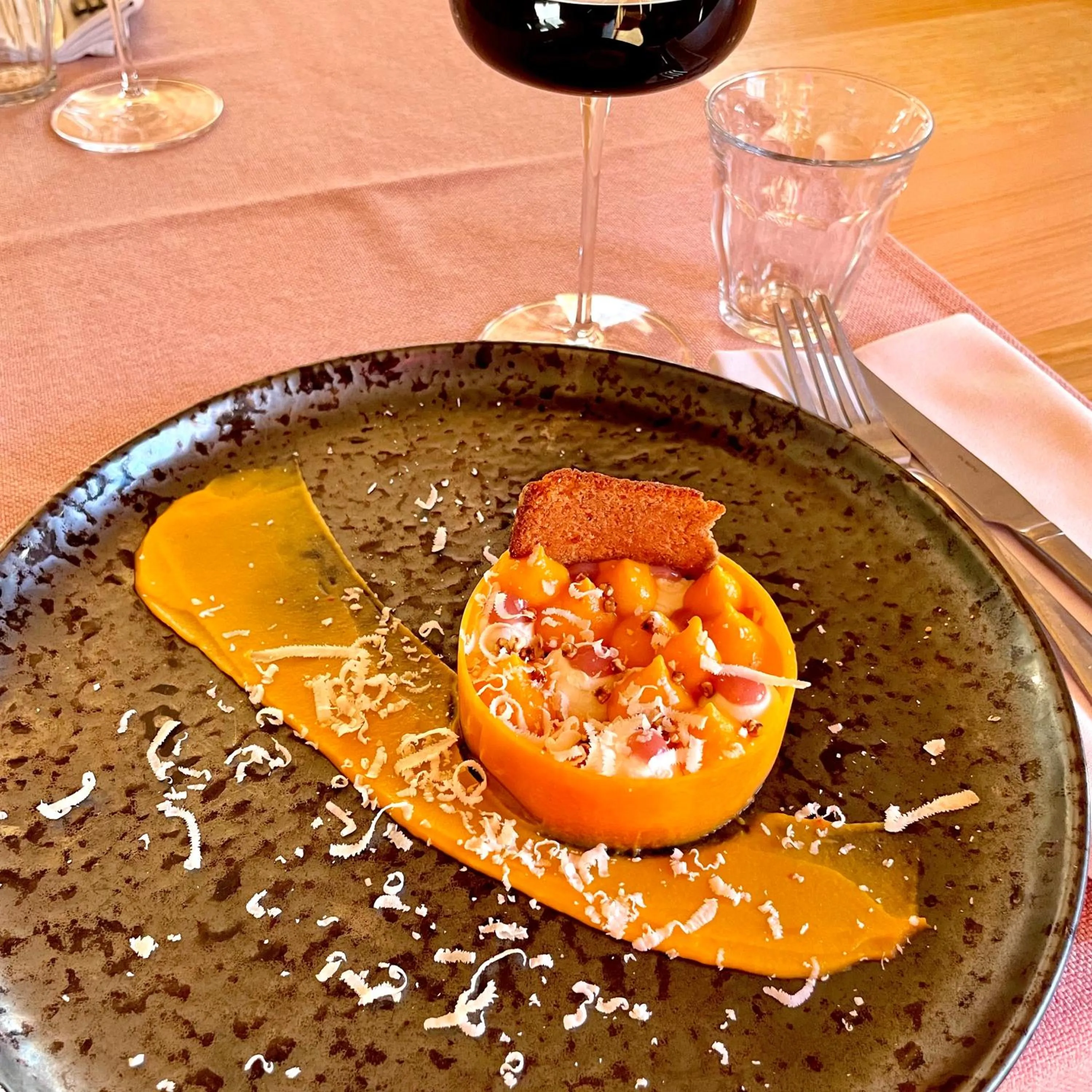 Restaurant/places to eat in Chamois Lodge