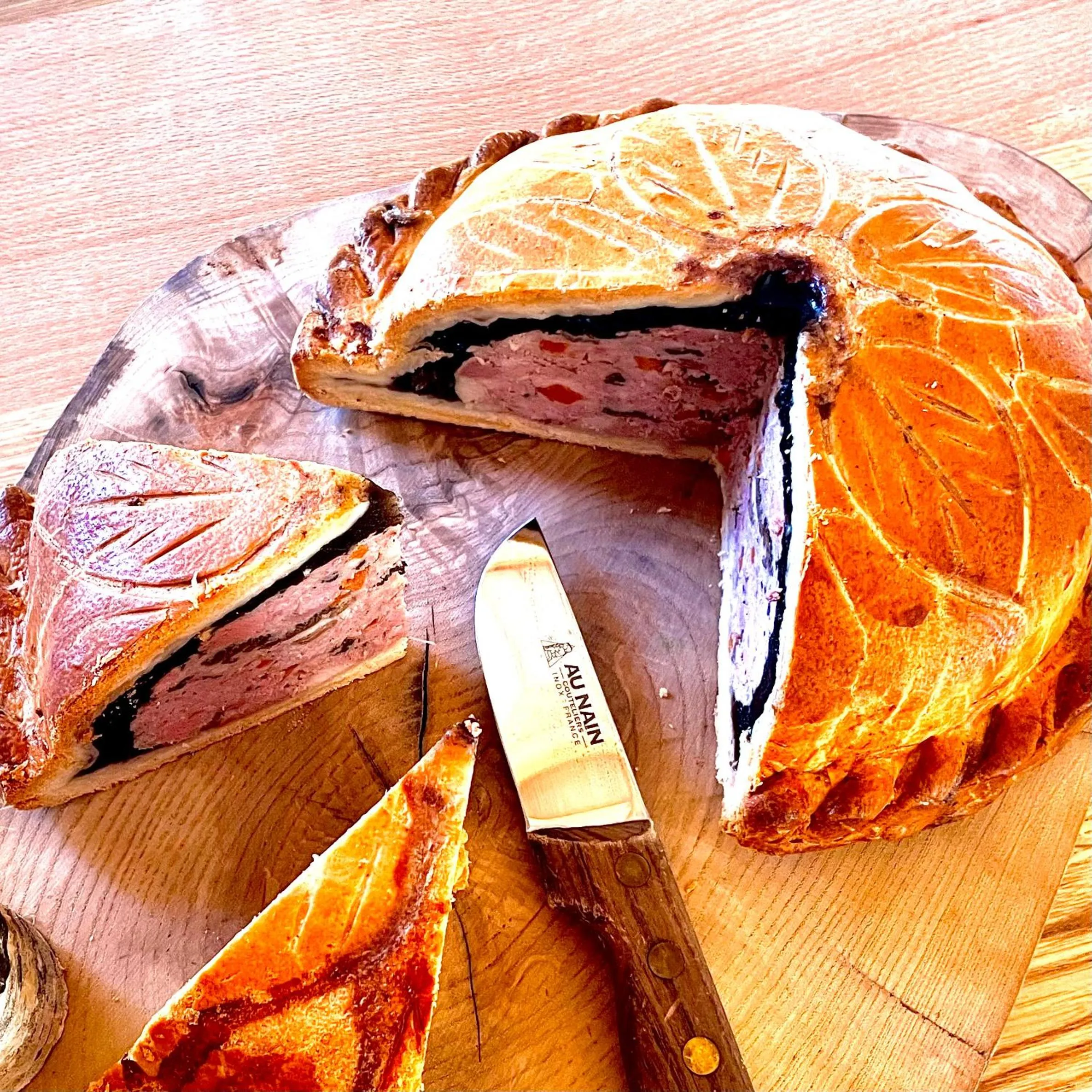 Restaurant/places to eat in Chamois Lodge