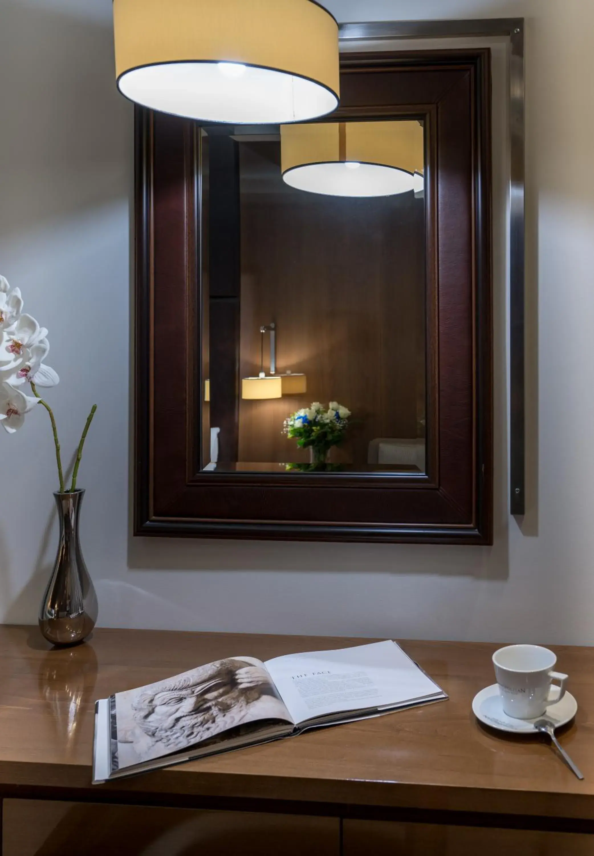 Suite in Cosmopolitan Hotel Suite in Cosmopolitan Hotel