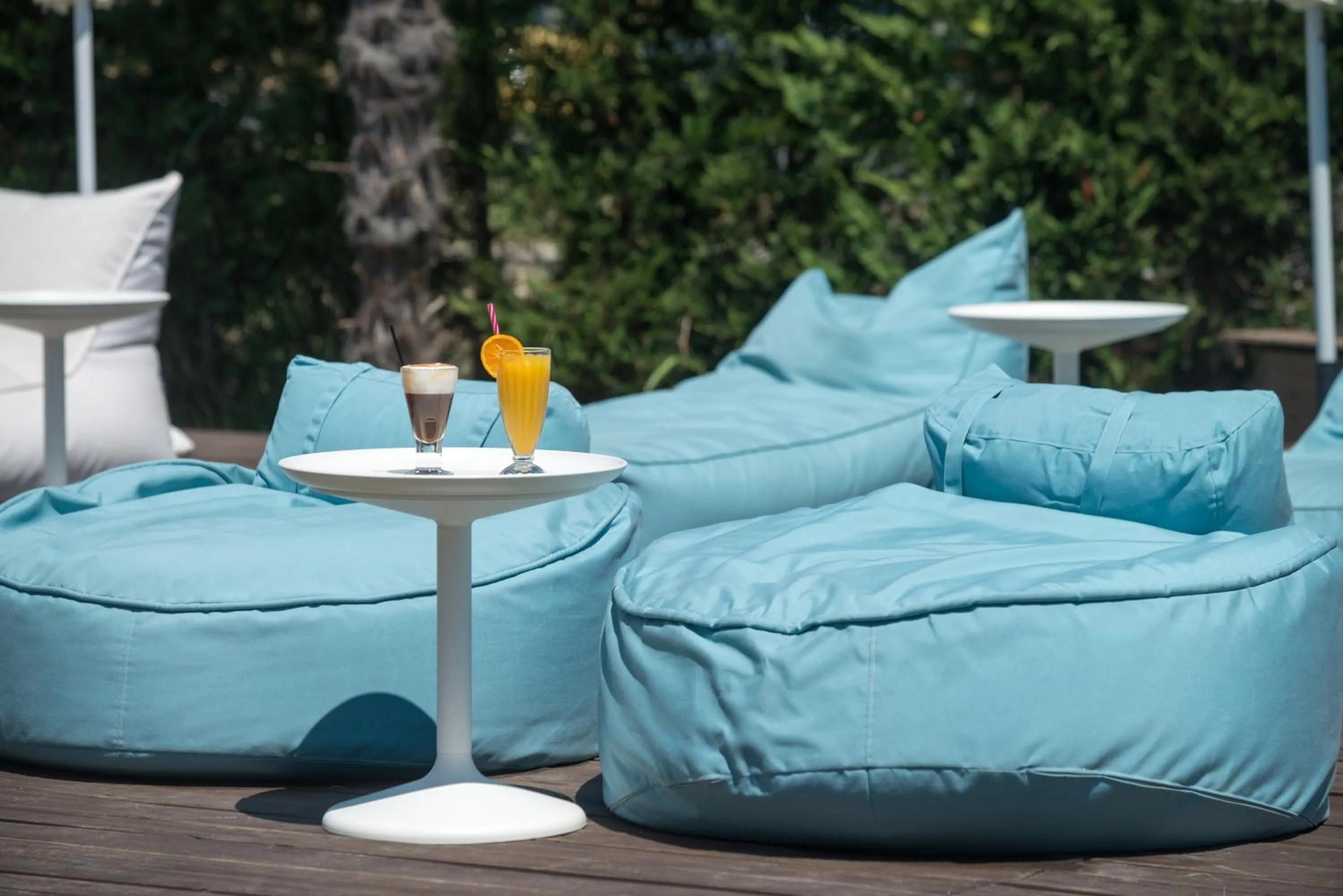 Swimming pool in Cosmopolitan Hotel