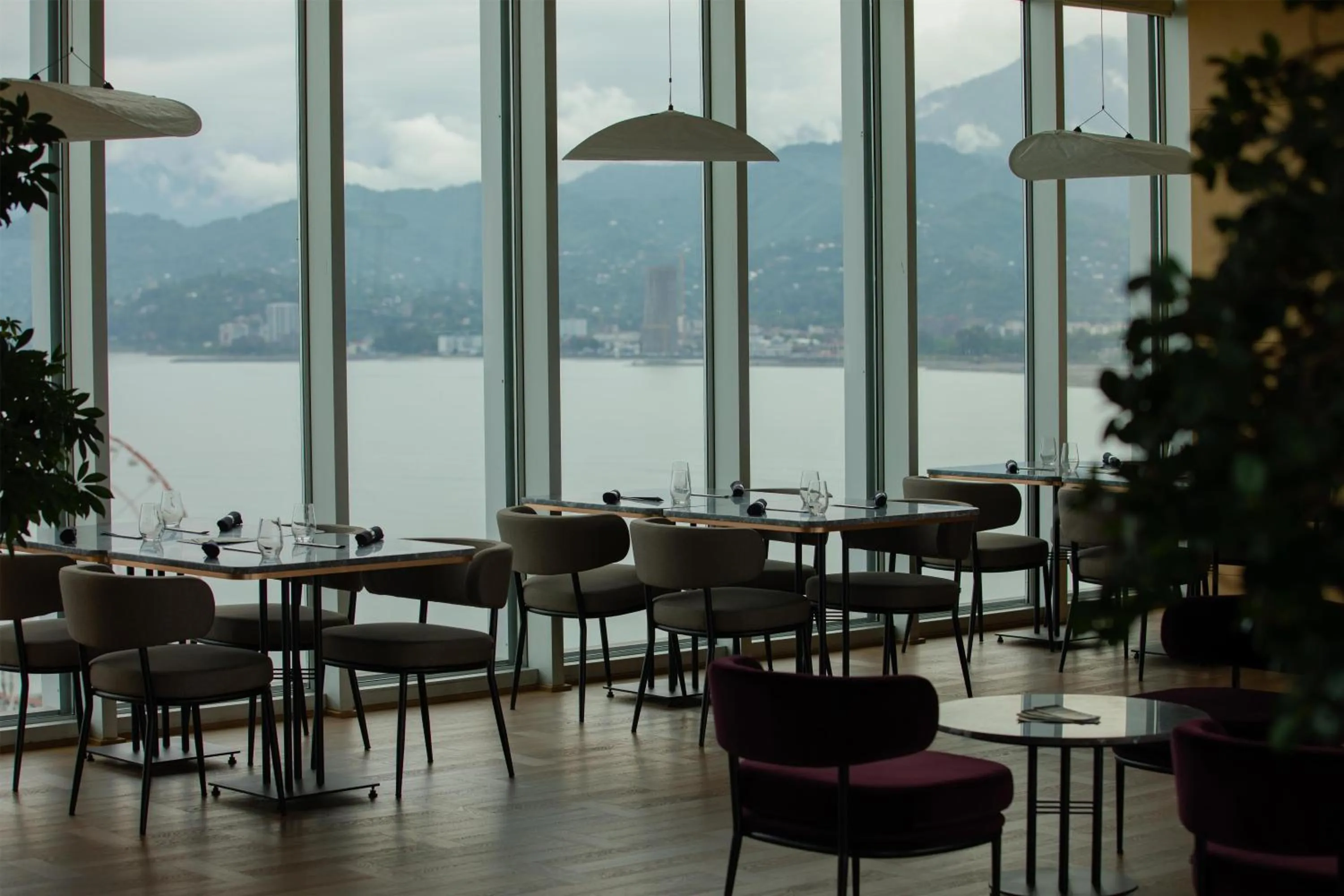 Restaurant/places to eat in Radisson Blu Hotel Batumi