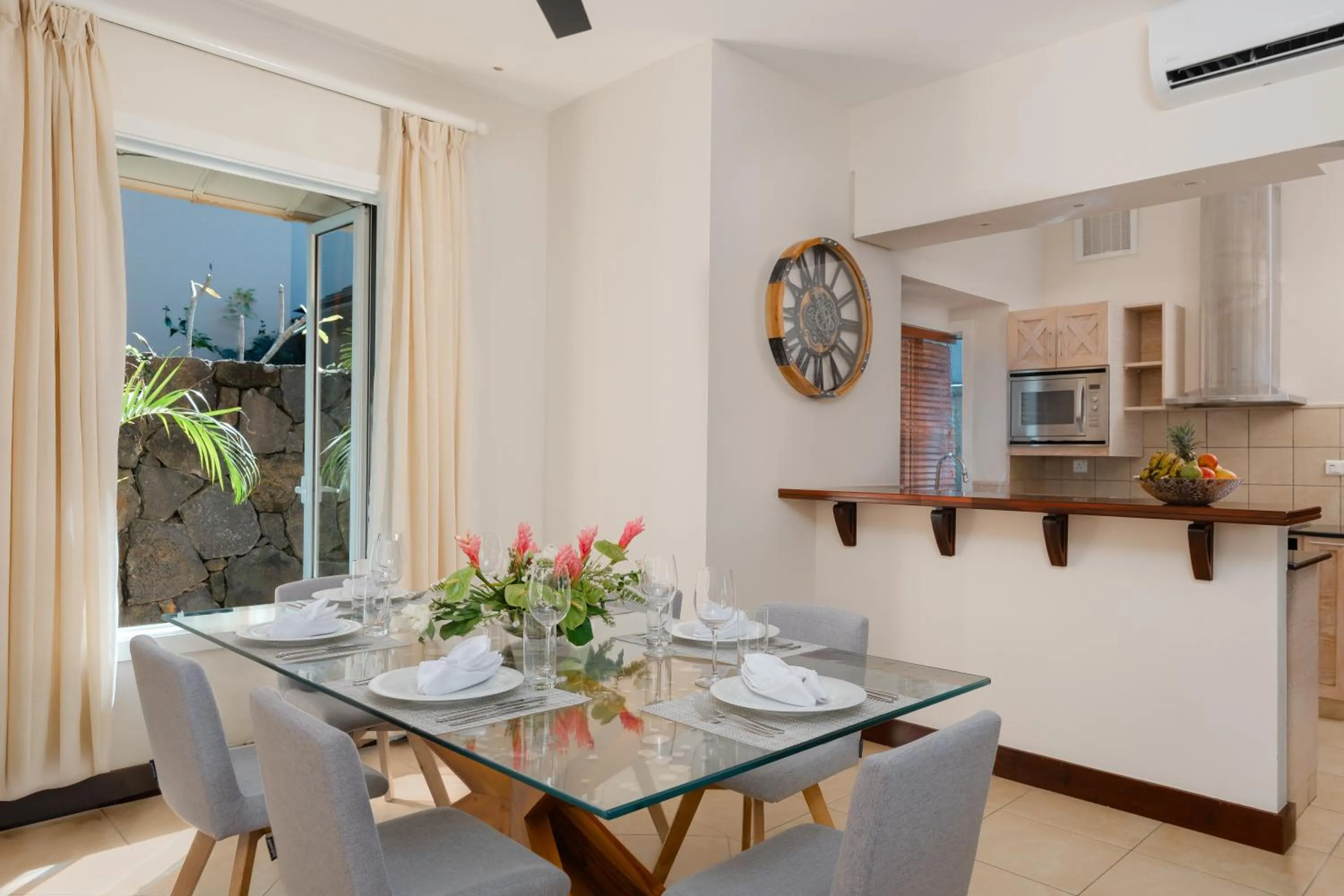 Kitchen or kitchenette in Heritage The Villas