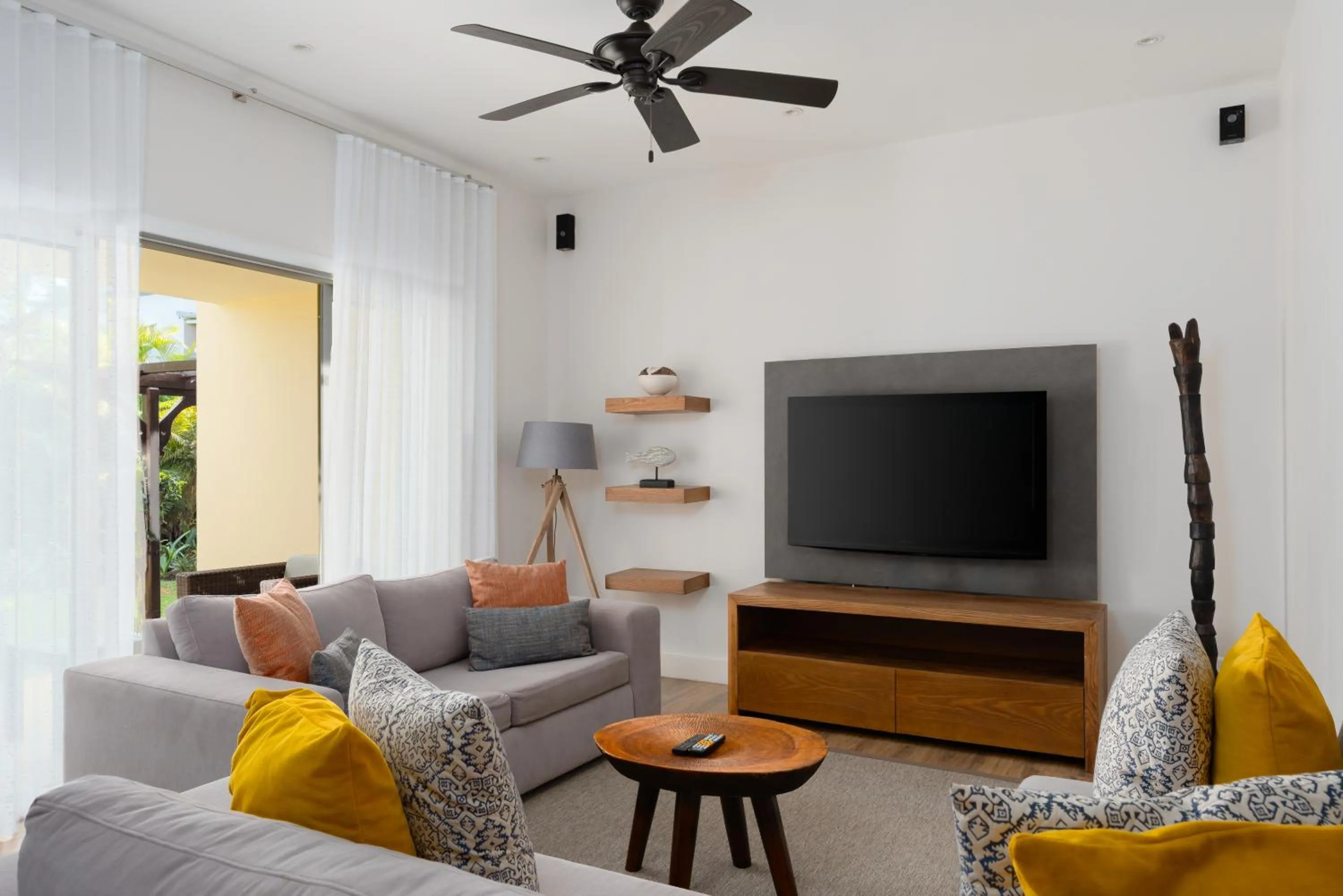 TV and multimedia in Heritage The Villas