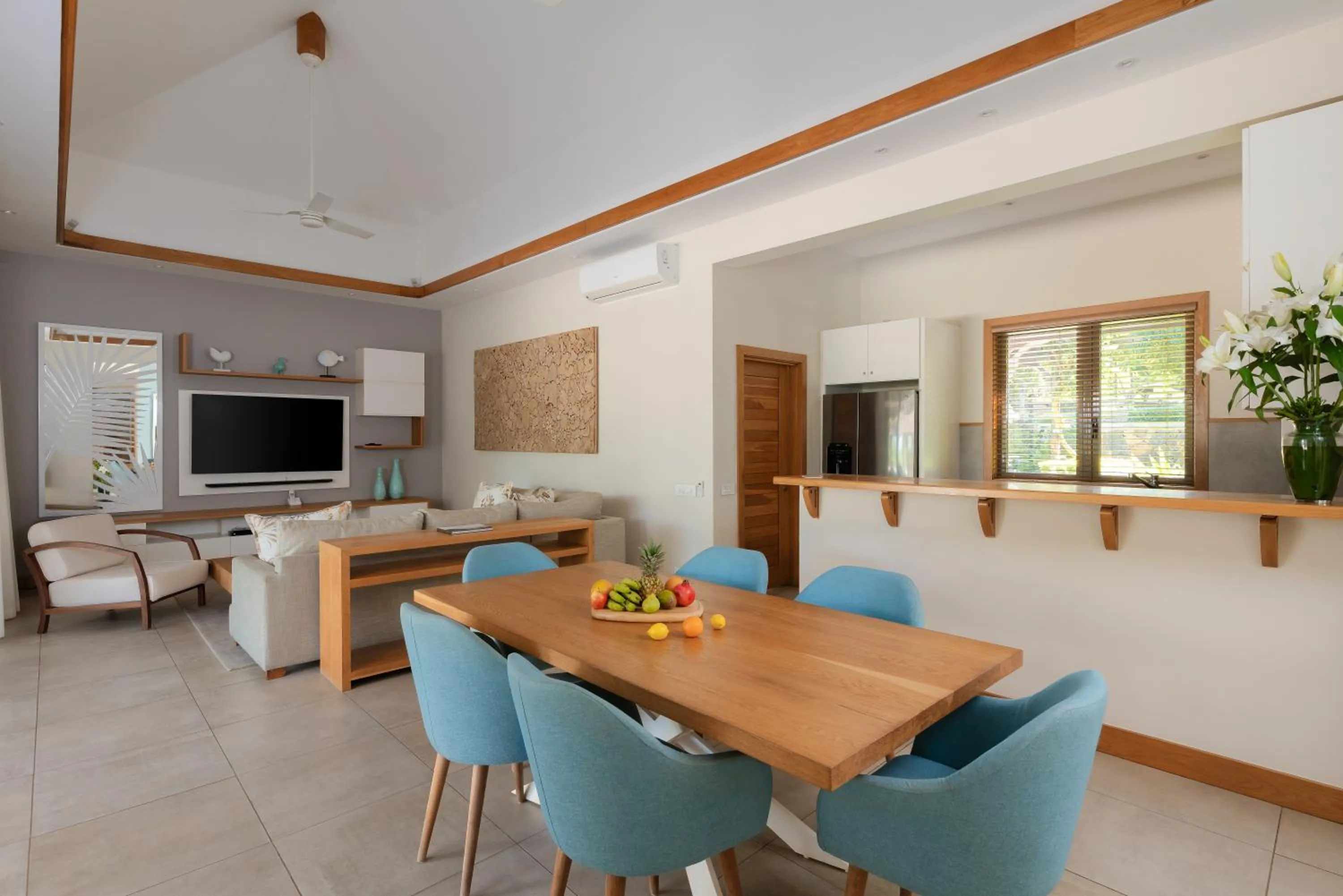 TV and multimedia in Heritage The Villas