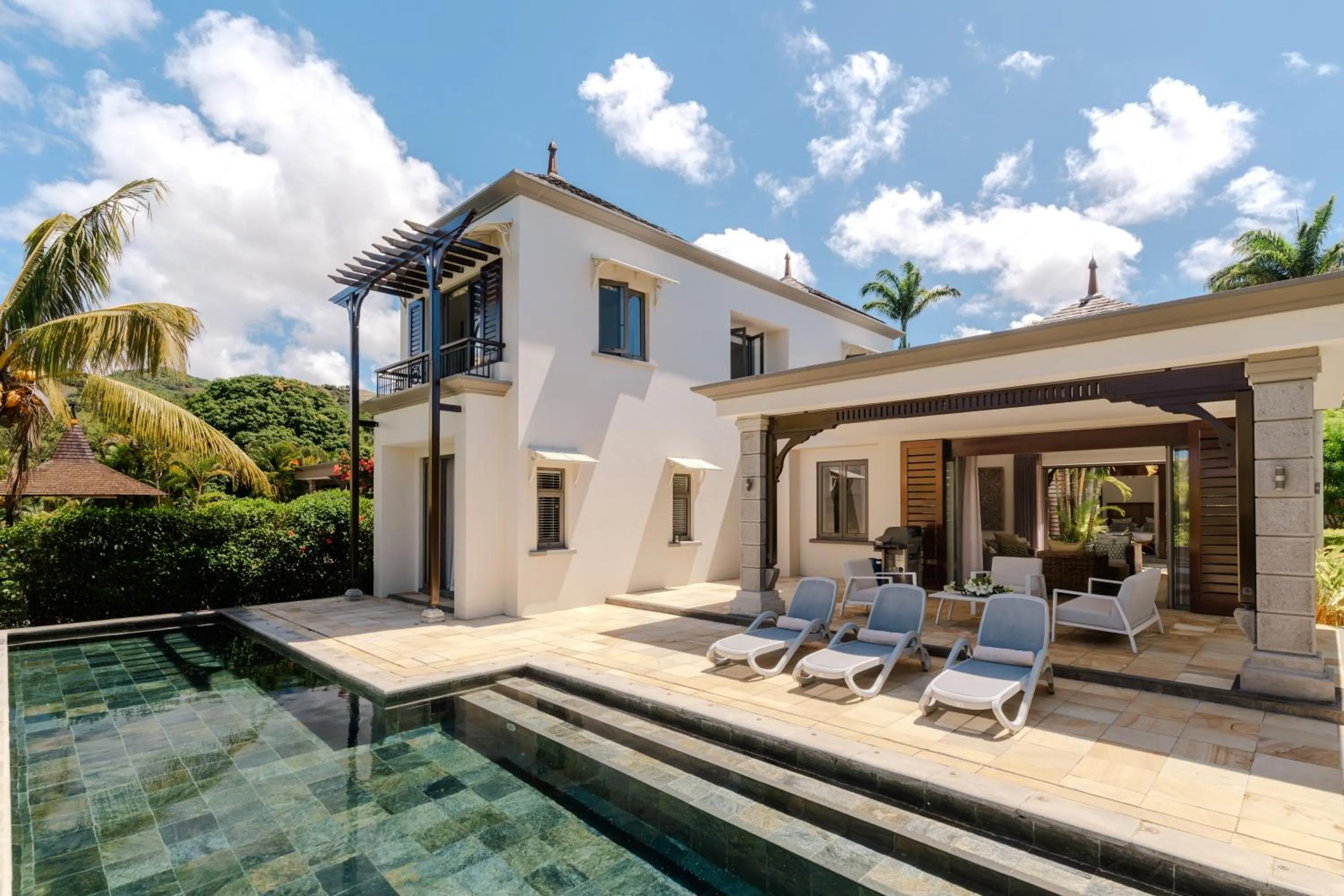 Property building in Heritage The Villas