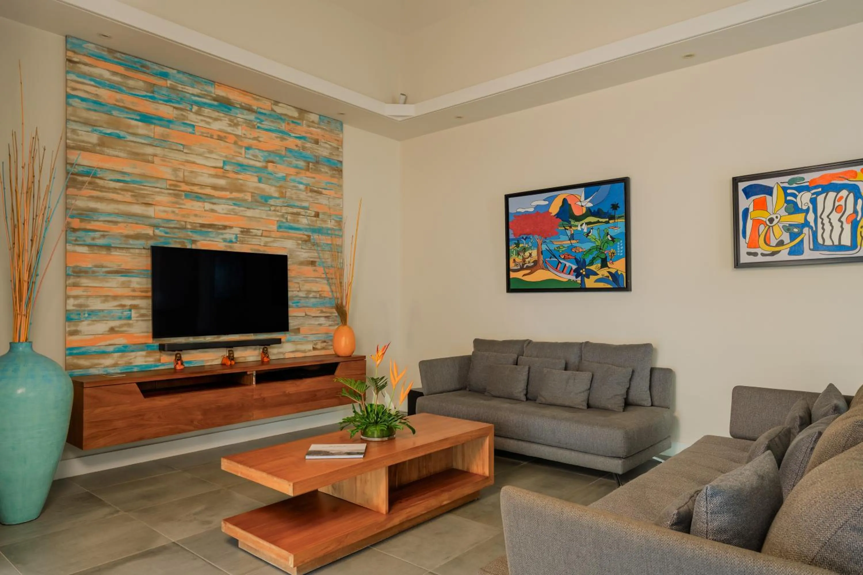 TV and multimedia in Heritage The Villas