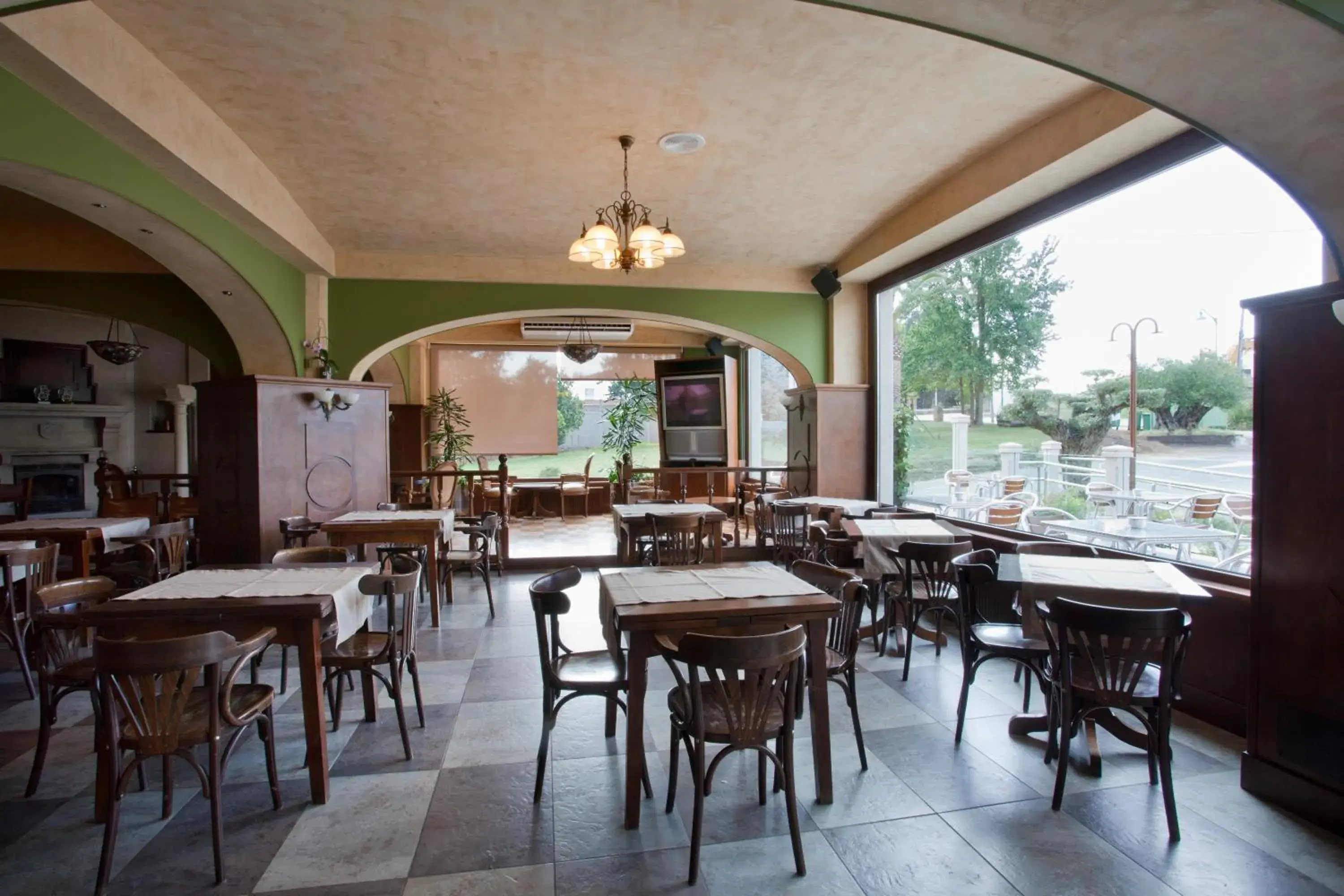 Lounge or bar in Hotel Os Olivos Lounge or bar in Hotel Os Olivos