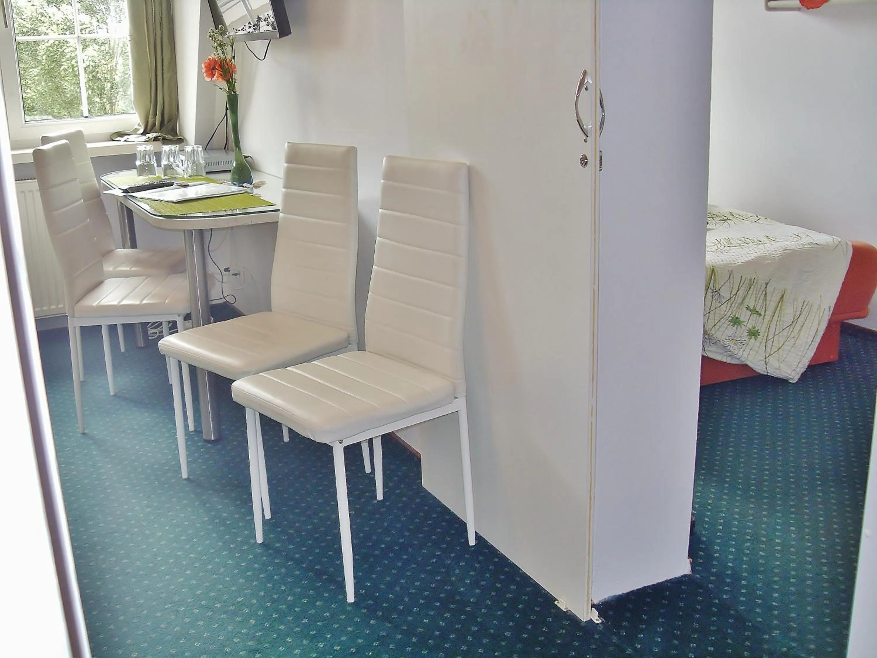 Photo of the whole room in Willa Cyklada, grill, śniadania, jezioro,przystań,tawerna-200m, park linowy-400m, centrum,aquapark-900m