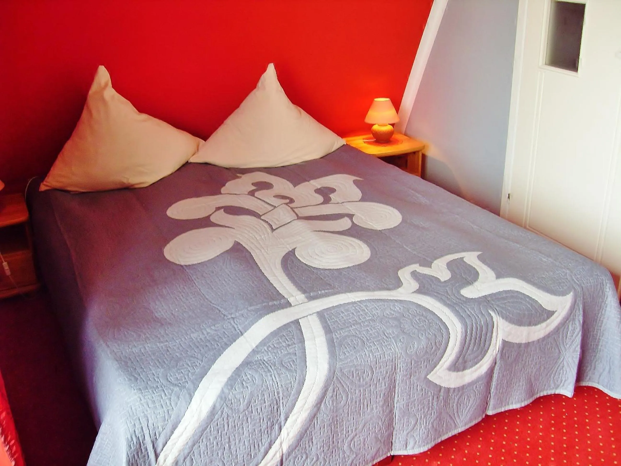 Bedroom, Bed in Willa Cyklada, grill, śniadania, jezioro,przystań,tawerna-200m, park linowy-400m, centrum,aquapark-900m