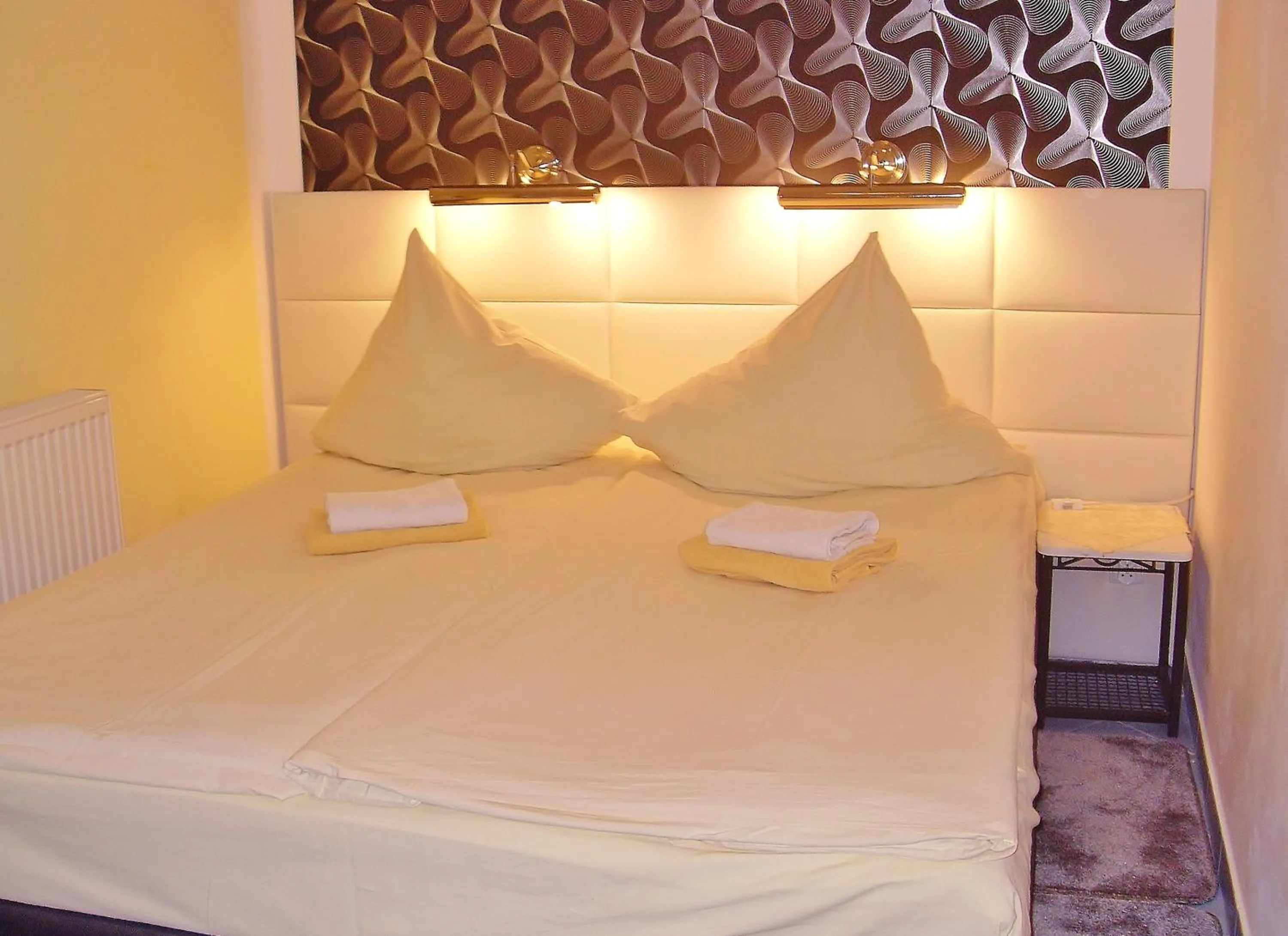 Bed in Willa Cyklada, grill, śniadania, jezioro,przystań,tawerna-200m, park linowy-400m, centrum,aquapark-900m