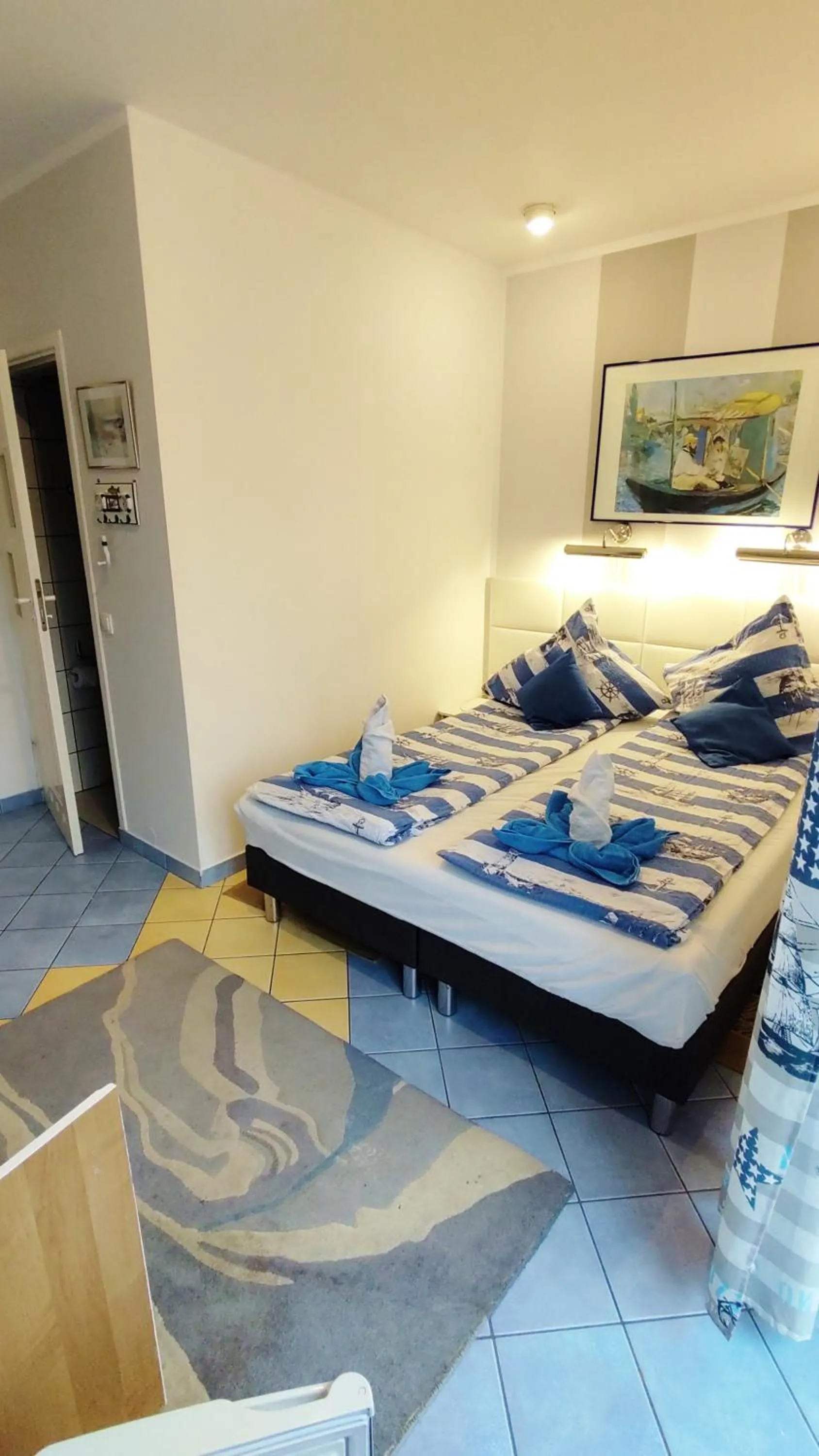 Bed in Willa Cyklada, grill, śniadania, jezioro,przystań,tawerna-200m, park linowy-400m, centrum,aquapark-900m