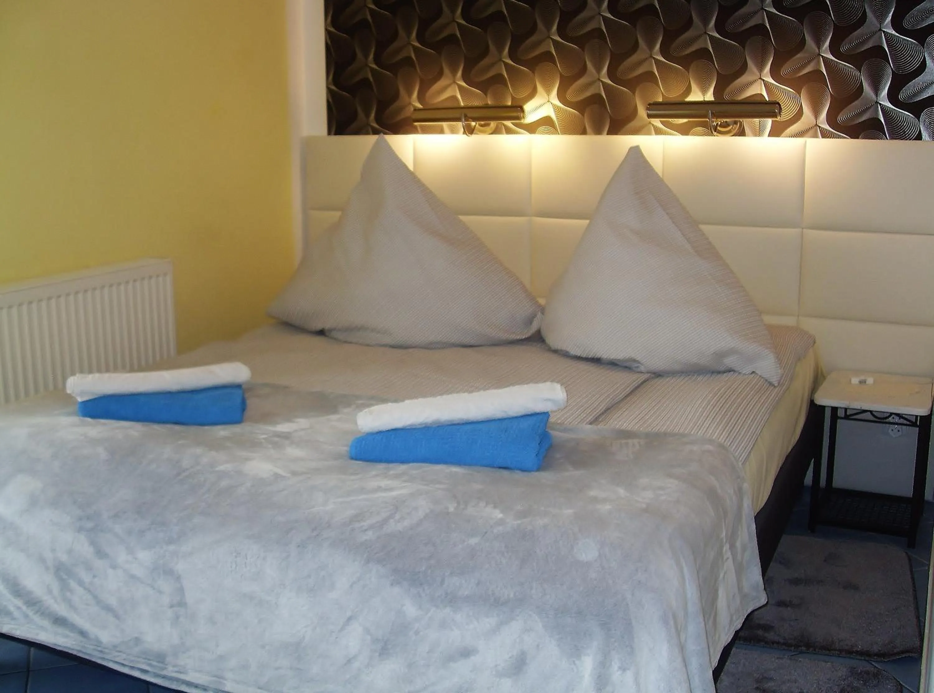 Bed in Willa Cyklada, grill, śniadania, jezioro,przystań,tawerna-200m, park linowy-400m, centrum,aquapark-900m