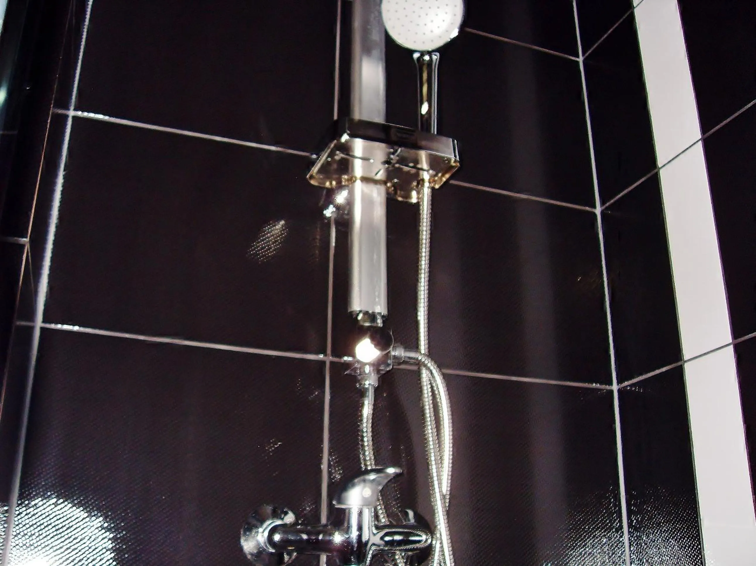 Bathroom in Willa Cyklada, grill, śniadania, jezioro,przystań,tawerna-200m, park linowy-400m, centrum,aquapark-900m