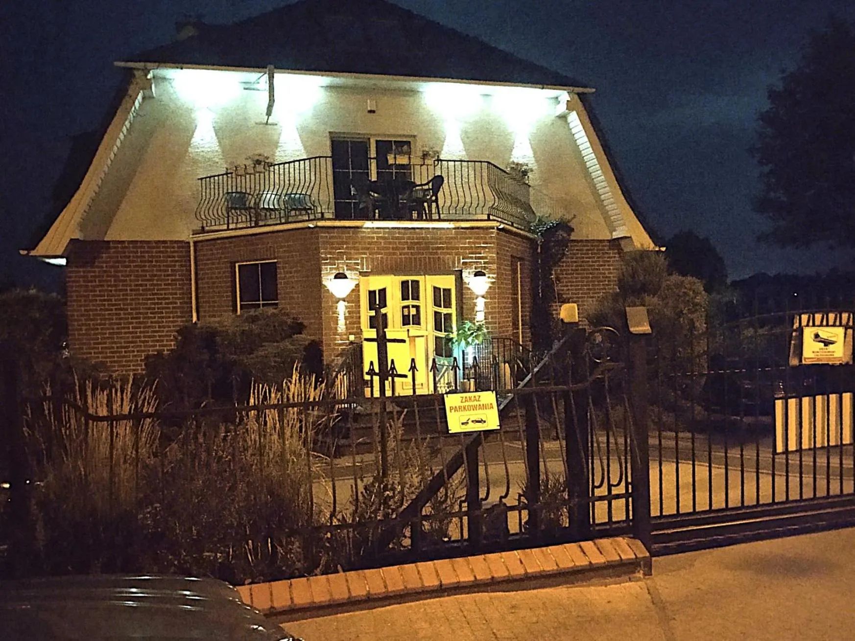 Property building in Willa Cyklada, grill, śniadania, jezioro,przystań,tawerna-200m, park linowy-400m, centrum,aquapark-900m