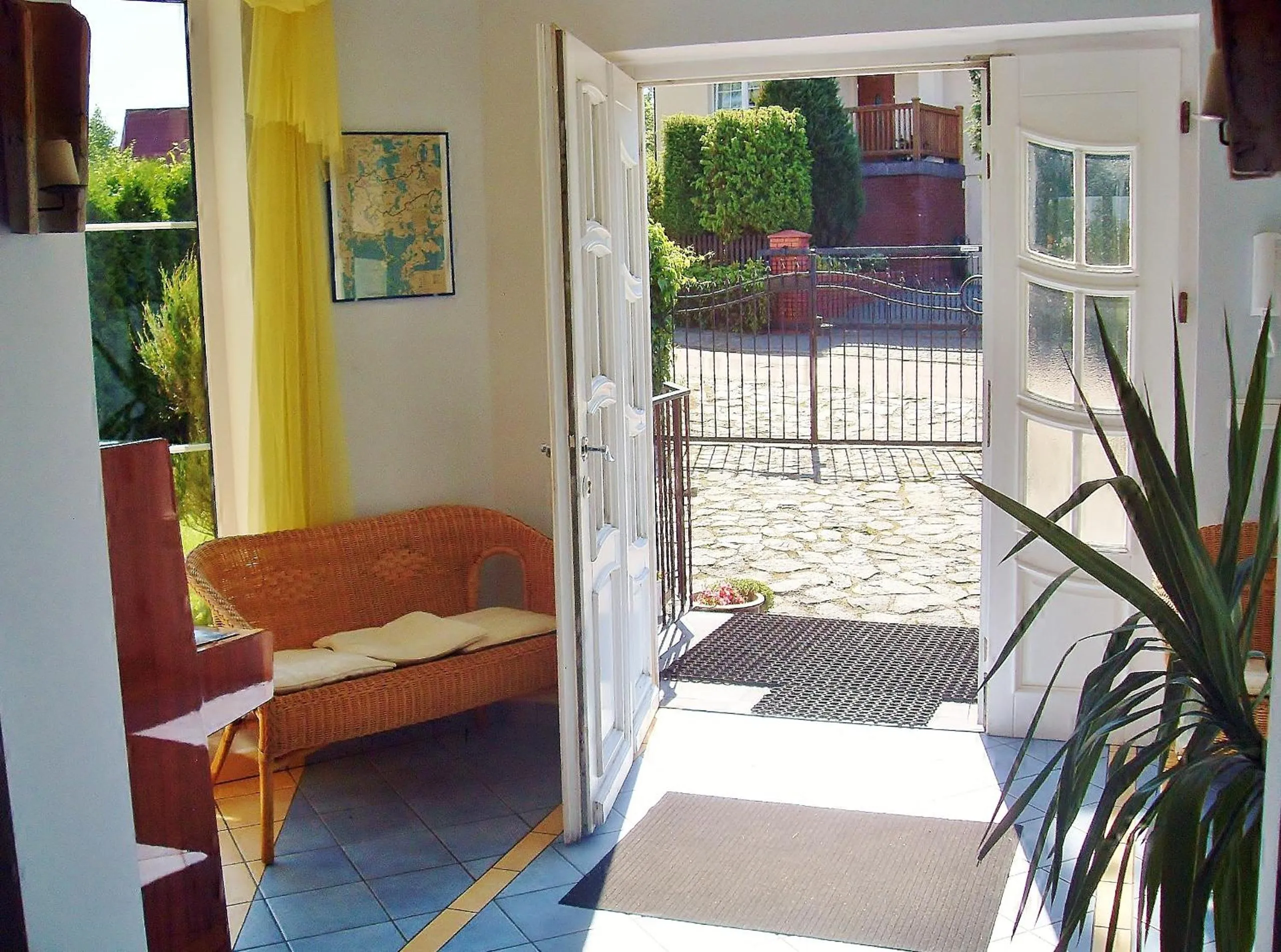 Facade/entrance in Willa Cyklada, grill, śniadania, jezioro,przystań,tawerna-200m, park linowy-400m, centrum,aquapark-900m