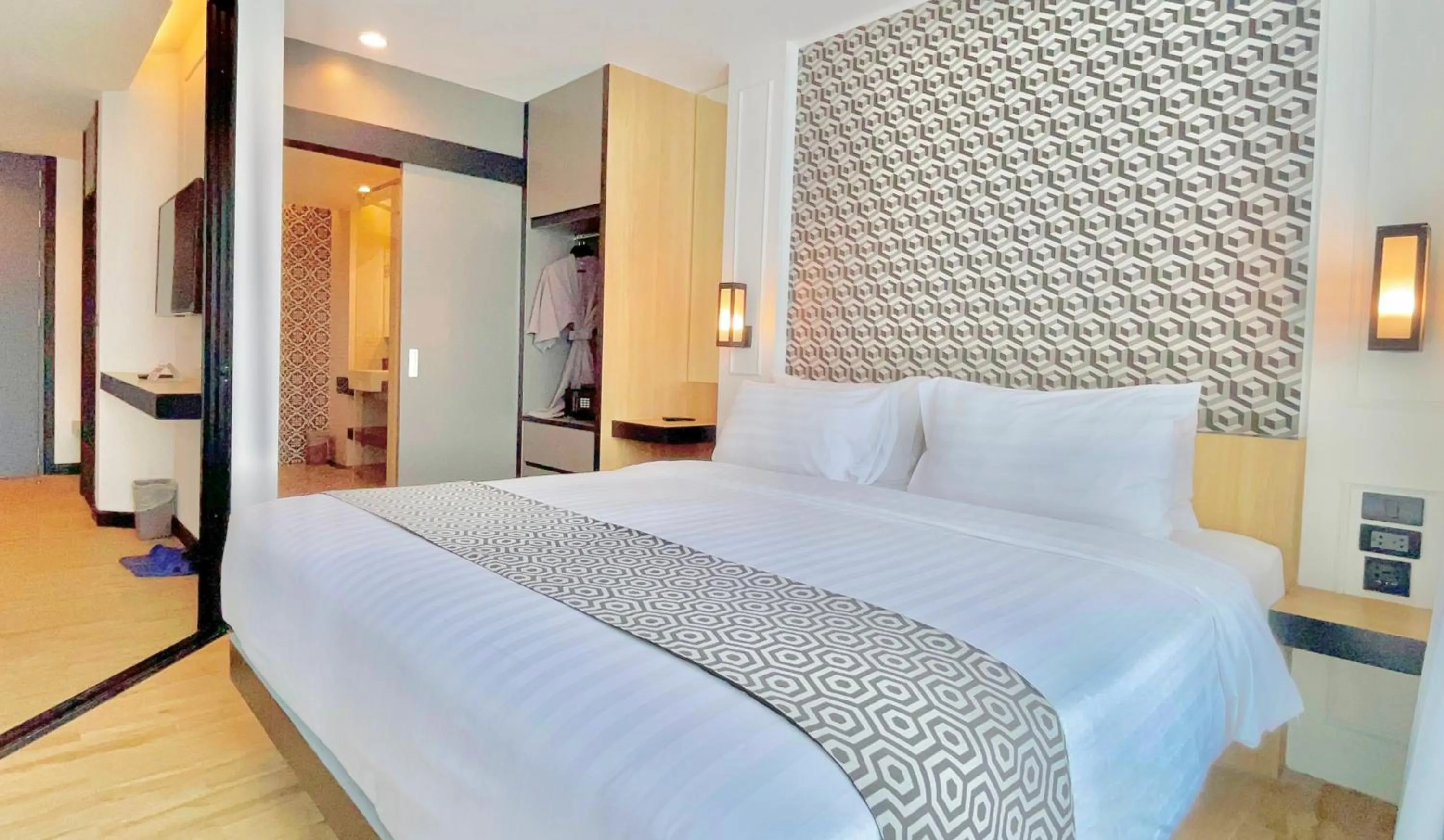 Bed in Chezzotel Pattaya