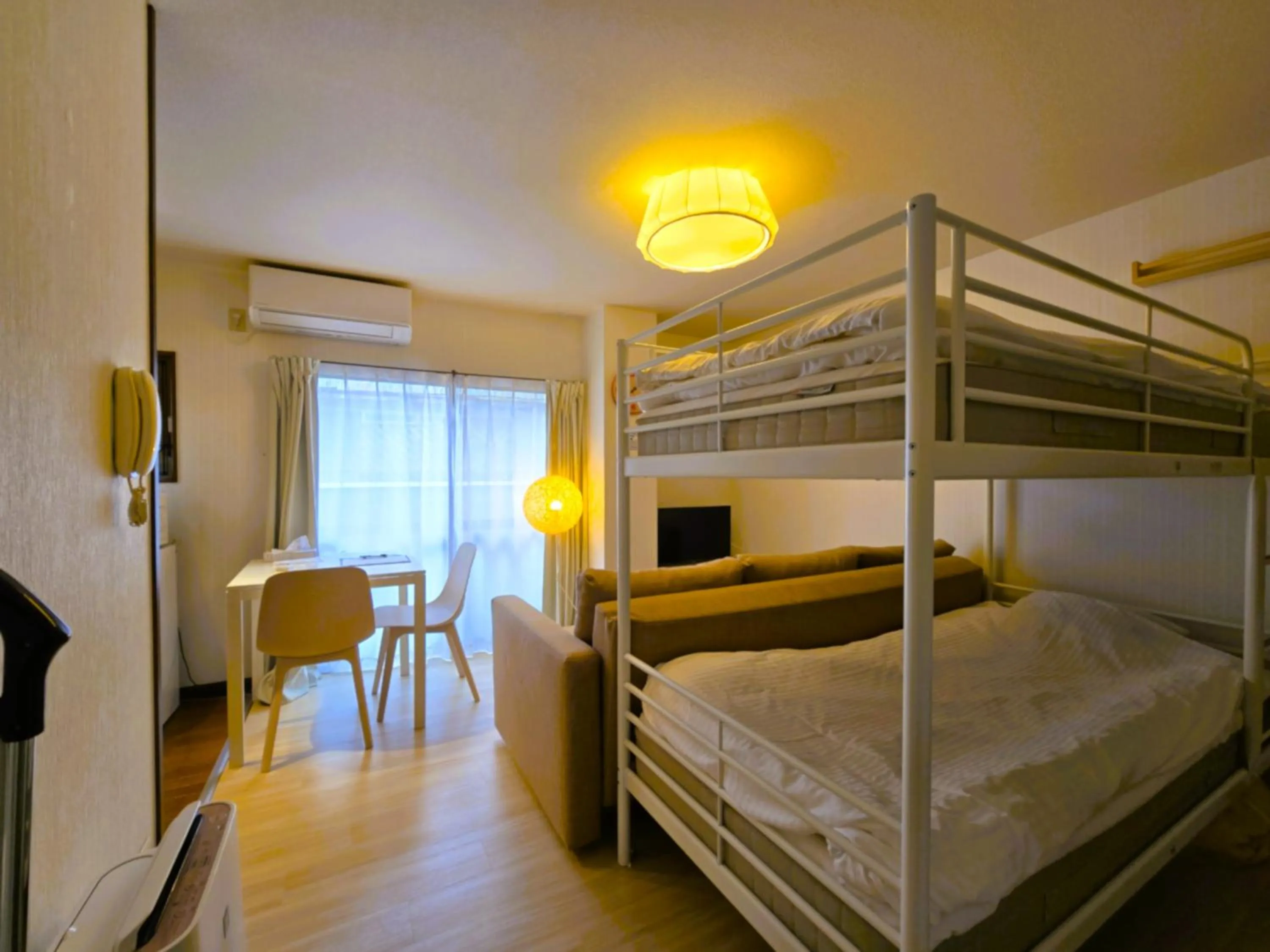 Photo of the whole room, Bed in Comfort CUBE PHOENIX Beppu (やよいビル)