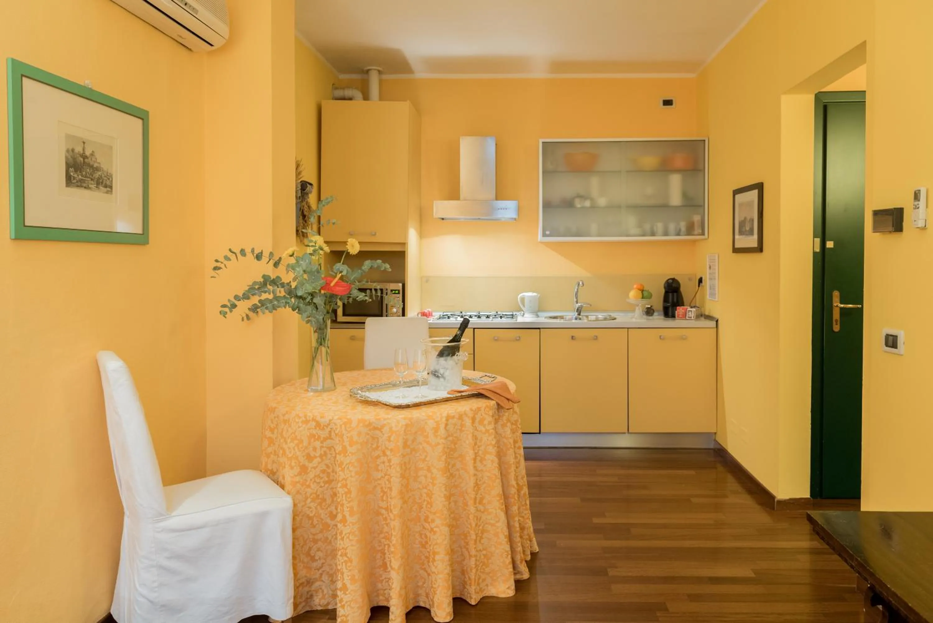 Coffee/tea facilities in Piazza Nova Guest House