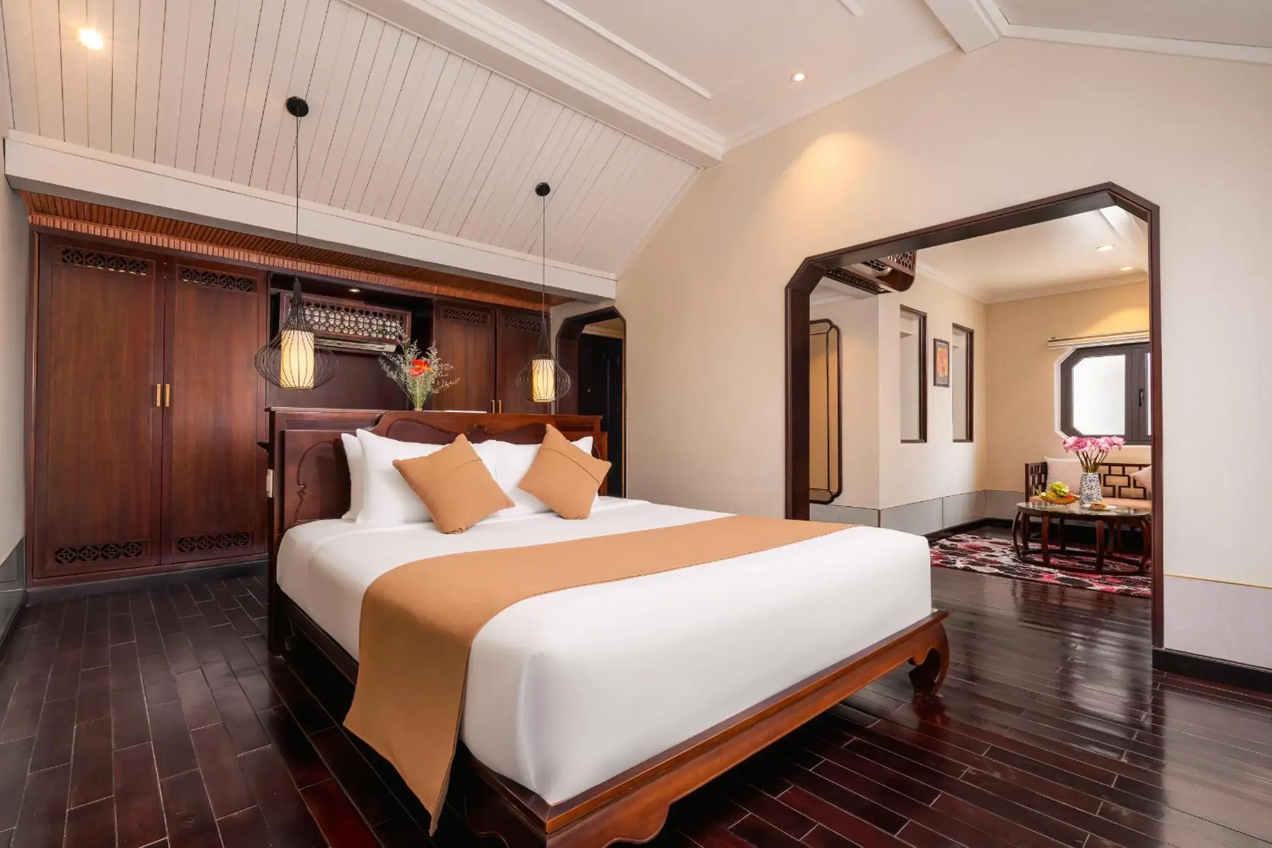 Bed in Laluna Hoi An Riverside Hotel & Spa Bed in Laluna Hoi An Riverside Hotel & Spa