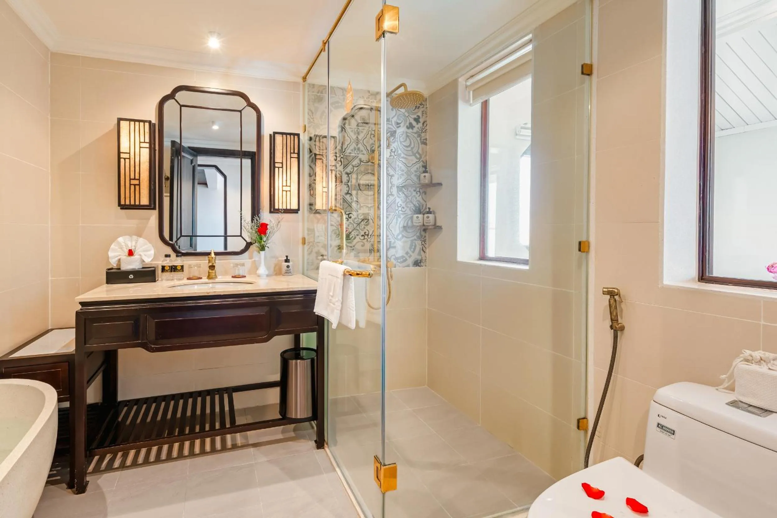 Bathroom in Laluna Hoi An Riverside Hotel & Spa