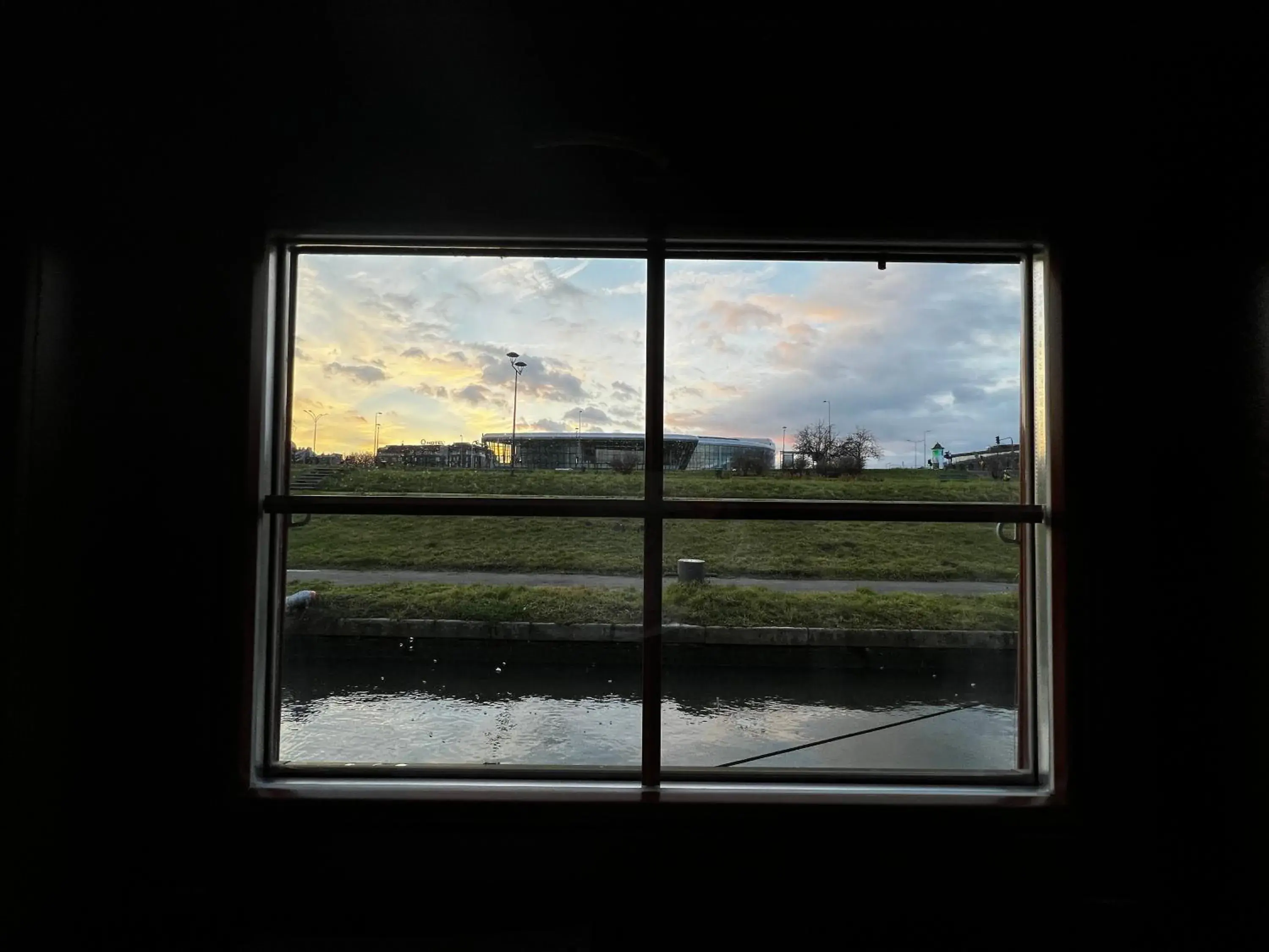 Cabin on Boat with Bathroom - single occupancy in The Boat - Hostel&Chill Cabin on Boat with Bathroom - single occupancy in The Boat - Hostel&Chill