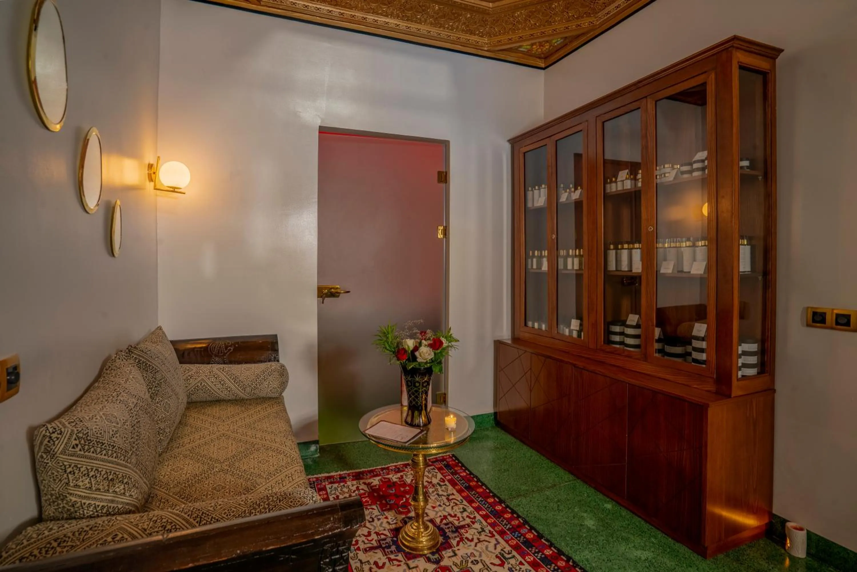 Spa and wellness centre/facilities, Seating Area in Riad la villa bleue & SPA