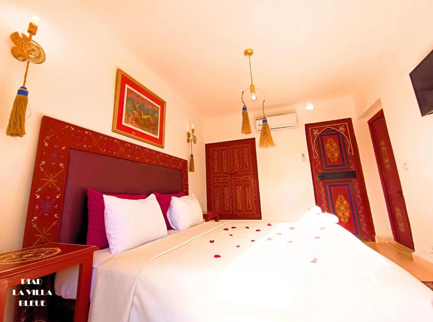 Bed in Riad la villa bleue & SPA