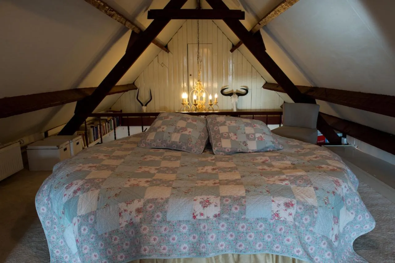 Bed in Genesis Voorschoten