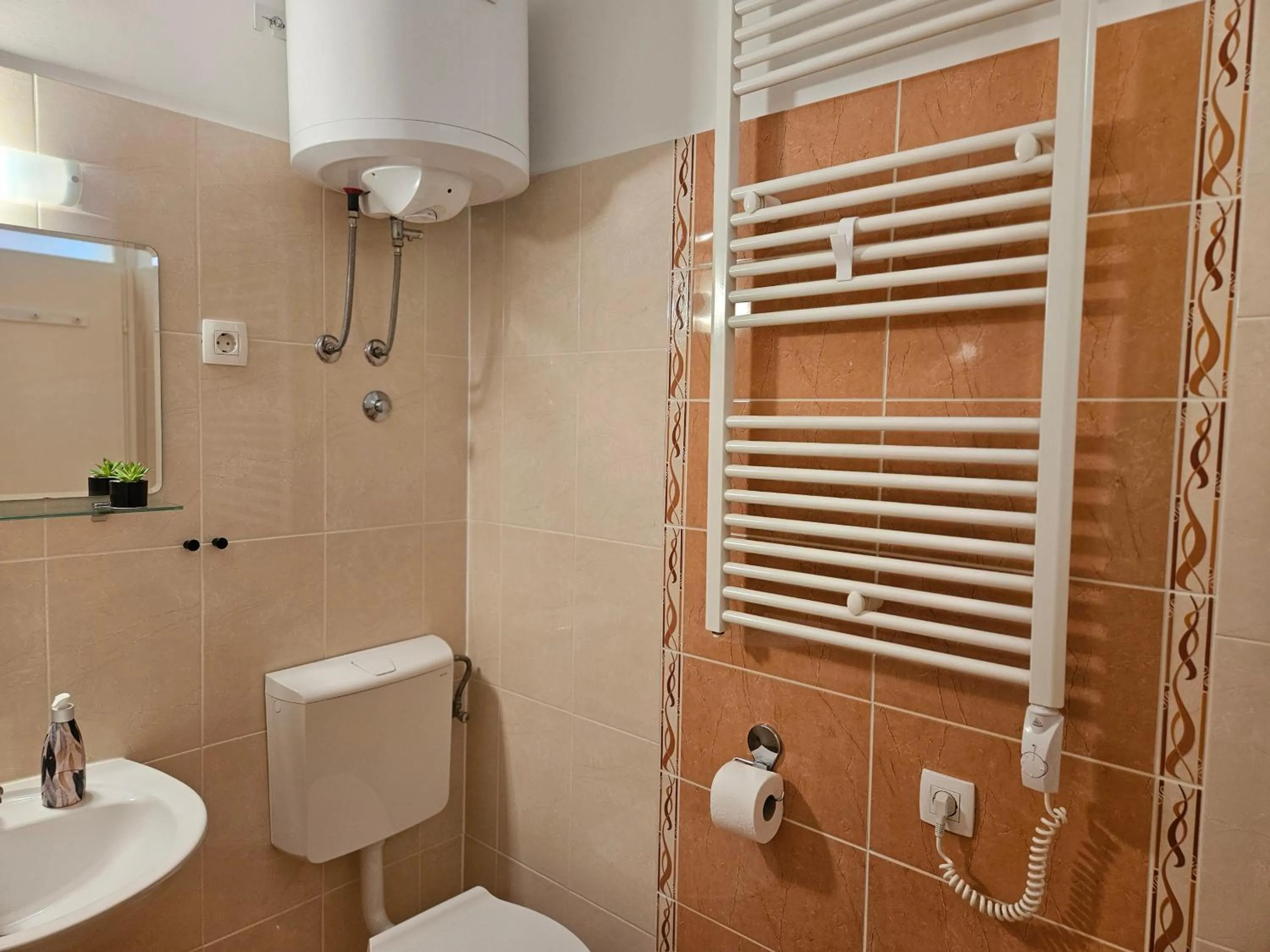 Bathroom in Apartment Romana with a spacious terrace