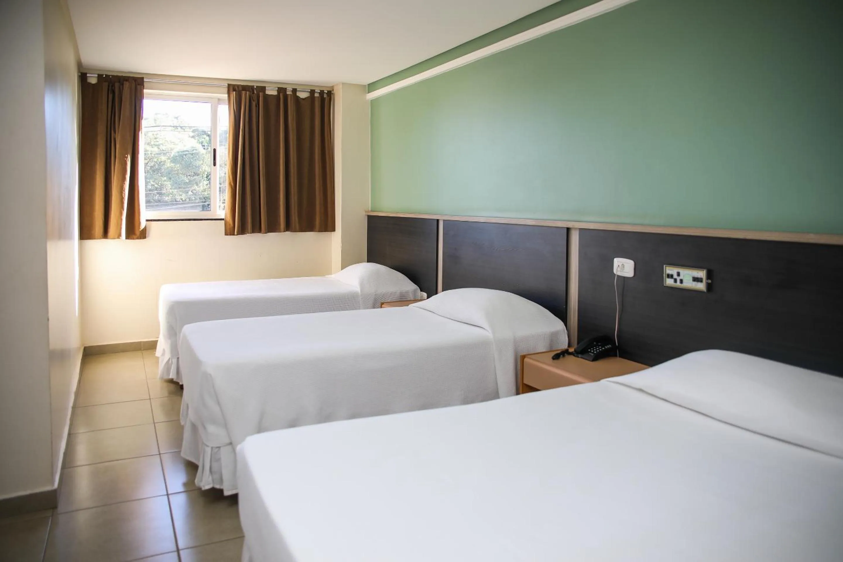 Bedroom, Bed in Rede Andrade Vivaldi