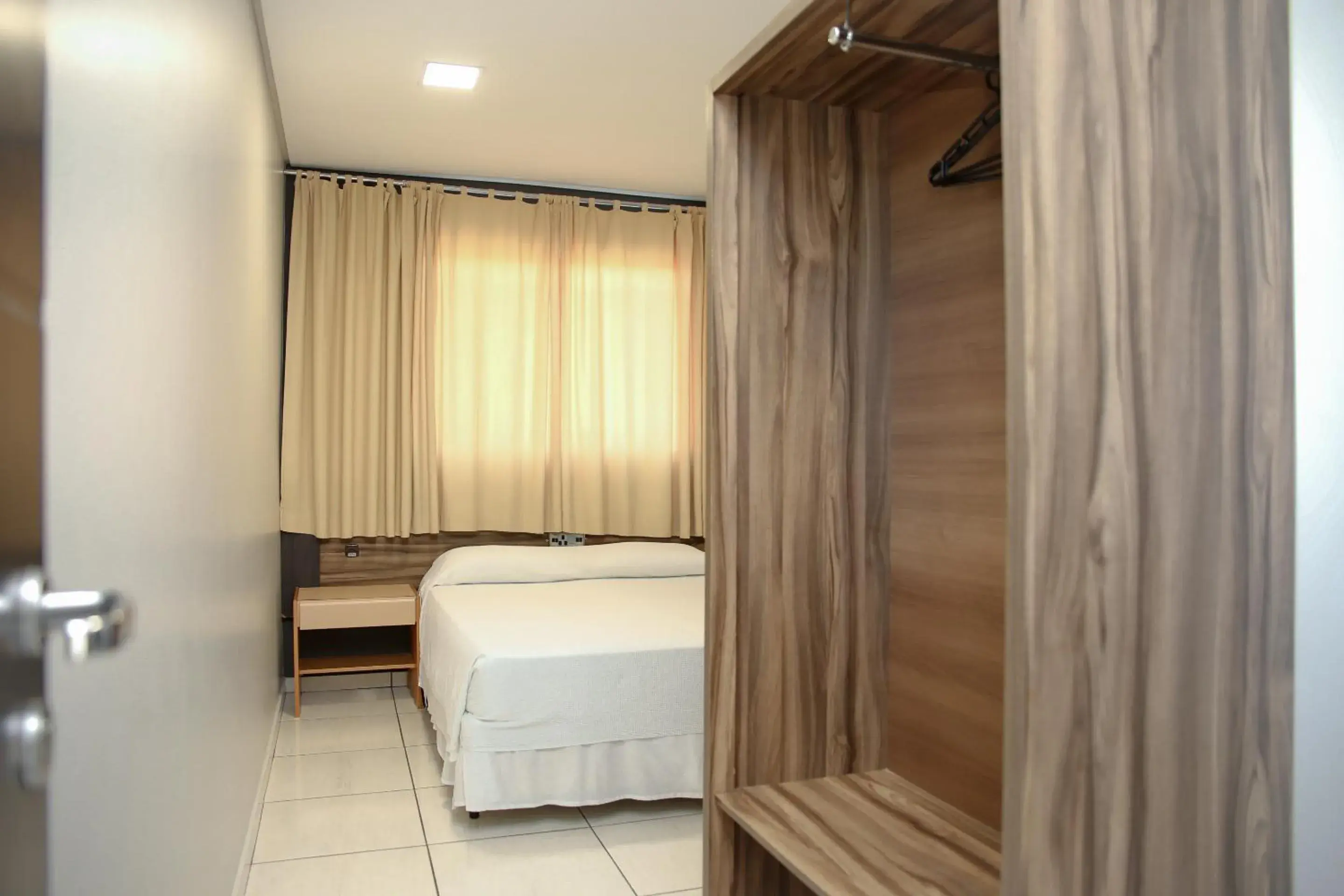 Bedroom, Bed in Rede Andrade Vivaldi Bedroom, Bed in Rede Andrade Vivaldi