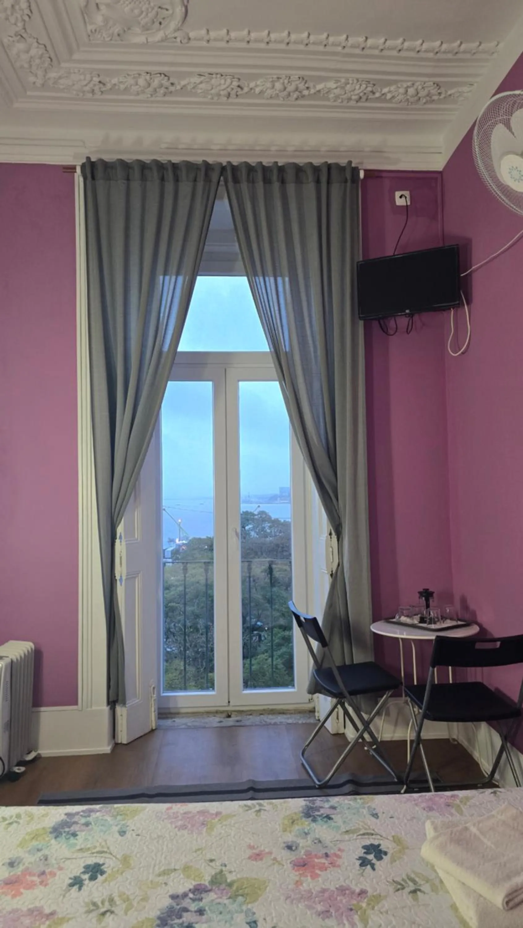 Cenário Catita Hostel