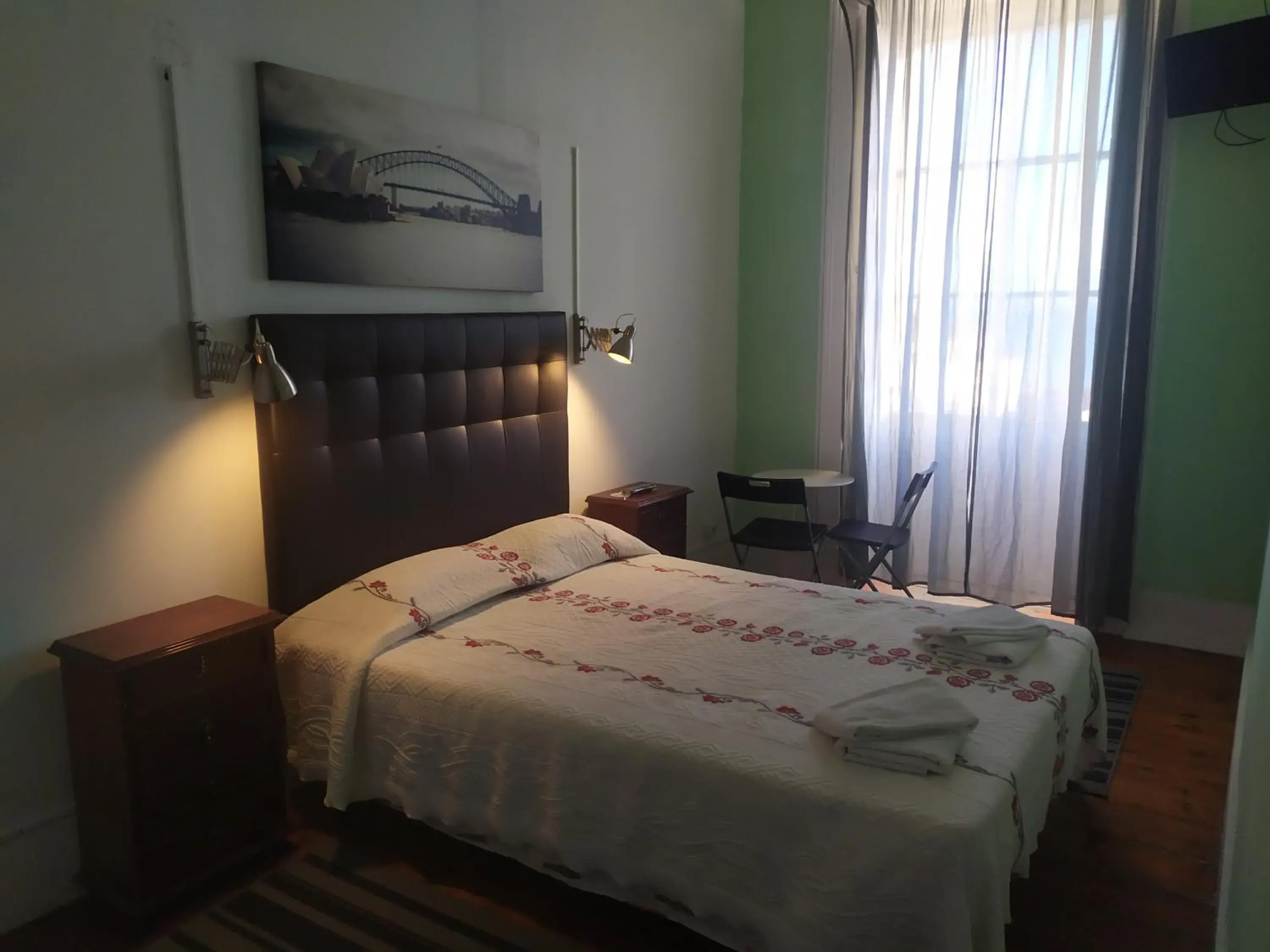 Double Room with Shared Bathroom in Cenário Catita Hostel Double Room with Shared Bathroom in Cenário Catita Hostel